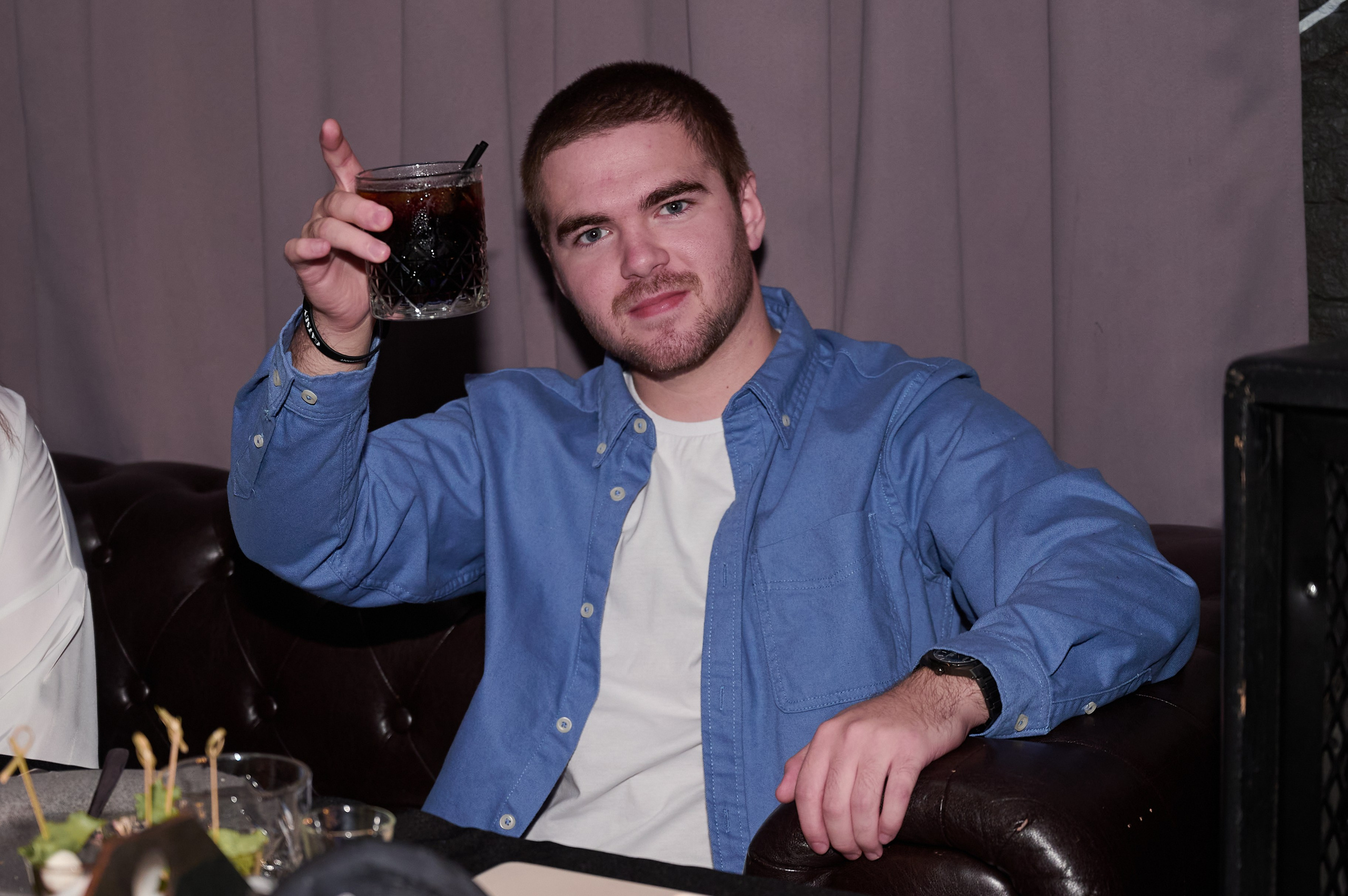 Торжества (юбилеи, корпоративные мероприятия). Выпускные Альбомы в Нижнем Новгороде