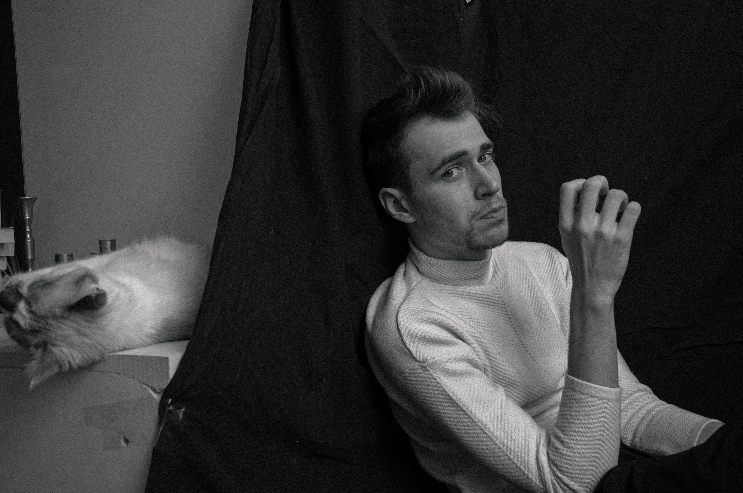 Dialog. DINA MOREVA photography