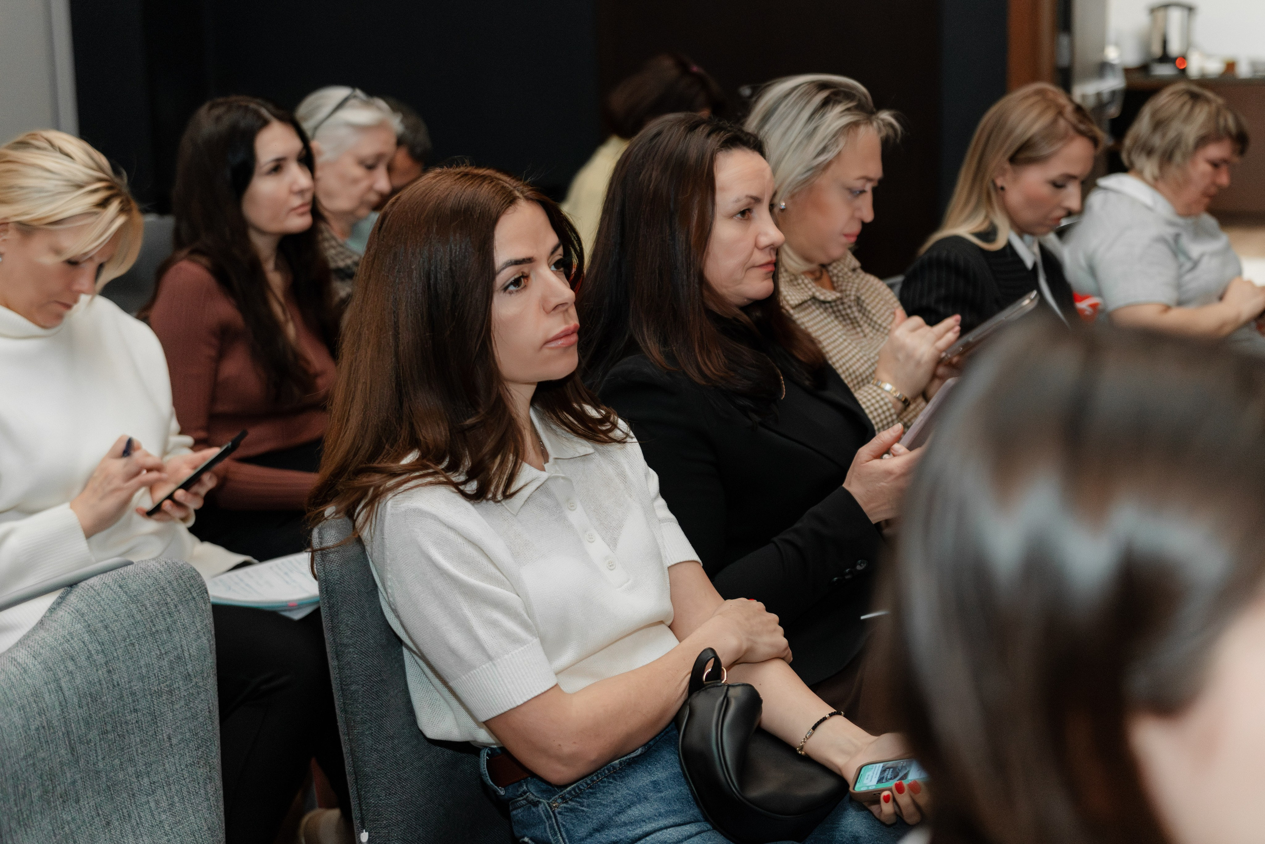 РУССКИЙ ЭКСПРЕСС