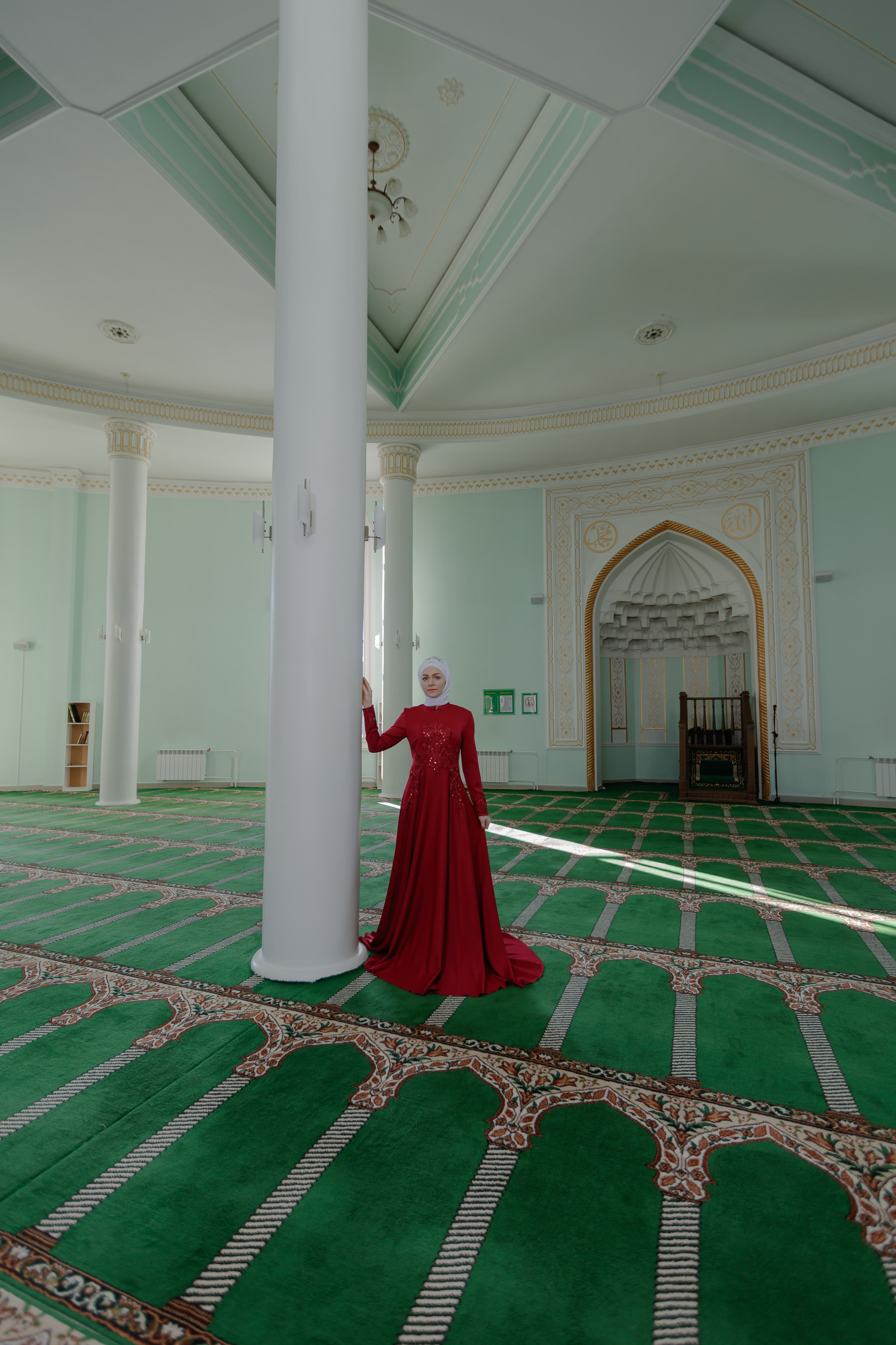 красное платье для никах