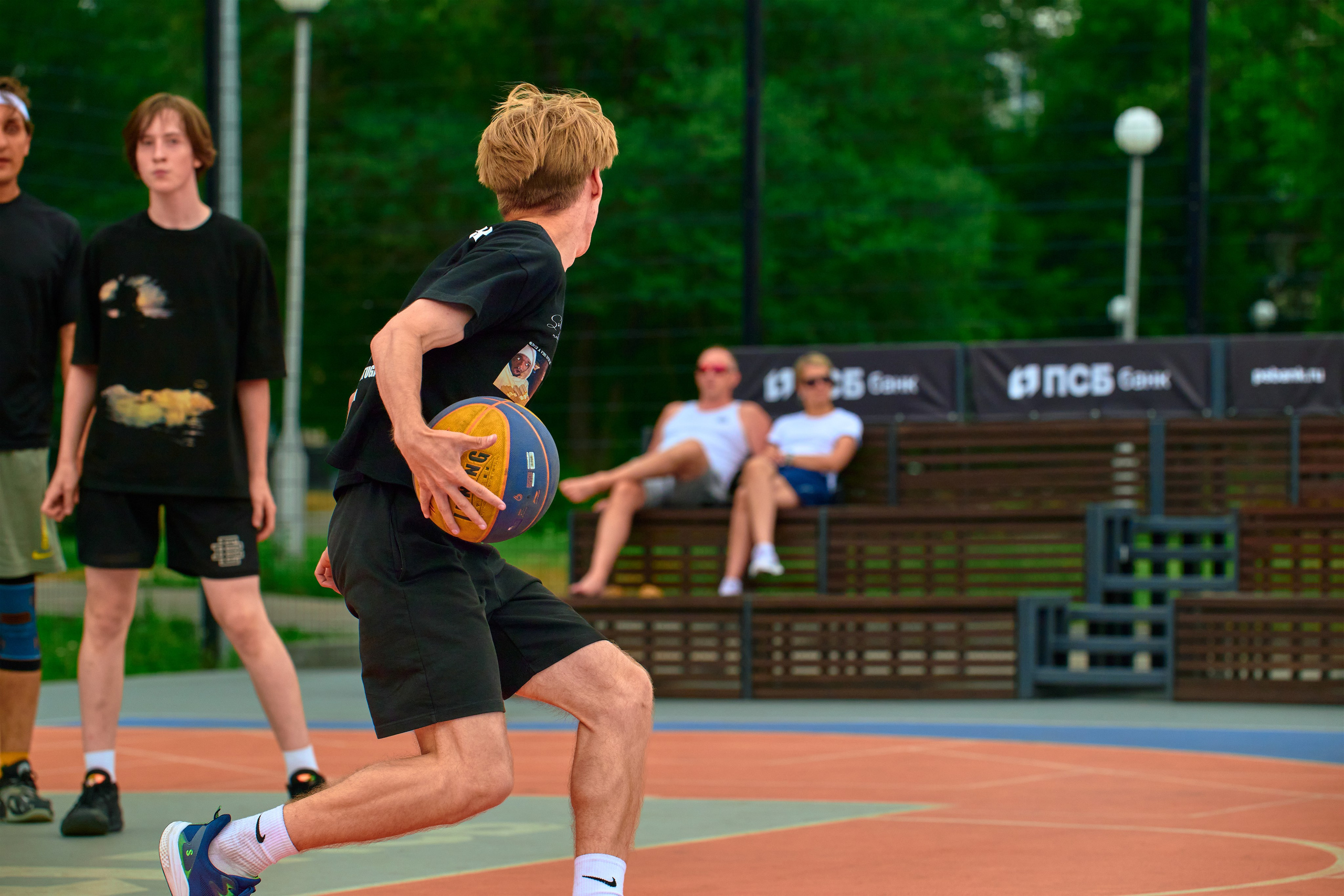 Городской турнир по баскетболу 3×3 «Герои Асфальта 2026» • Новокузнецк. Антон Непочатых — Большой мужской фотограф