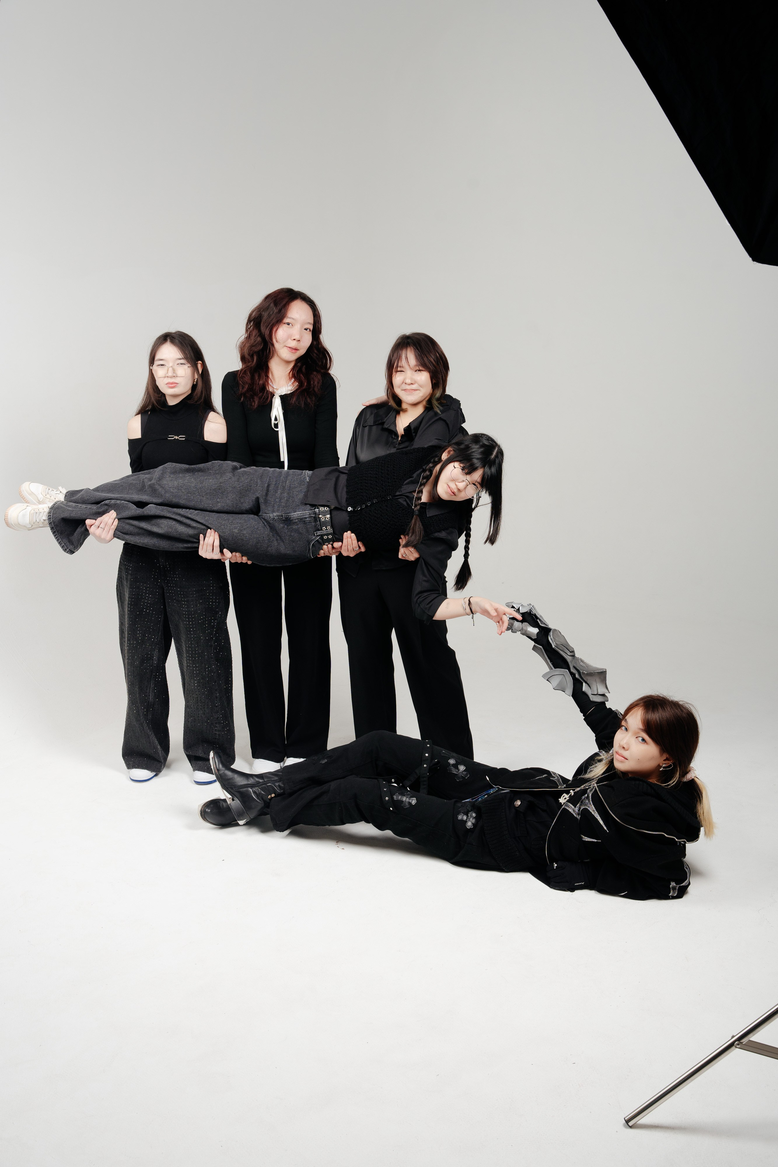 Общие кадры в студии. Выпускные альбомы в Нур-Султане (Астана) и по всему Казахстану