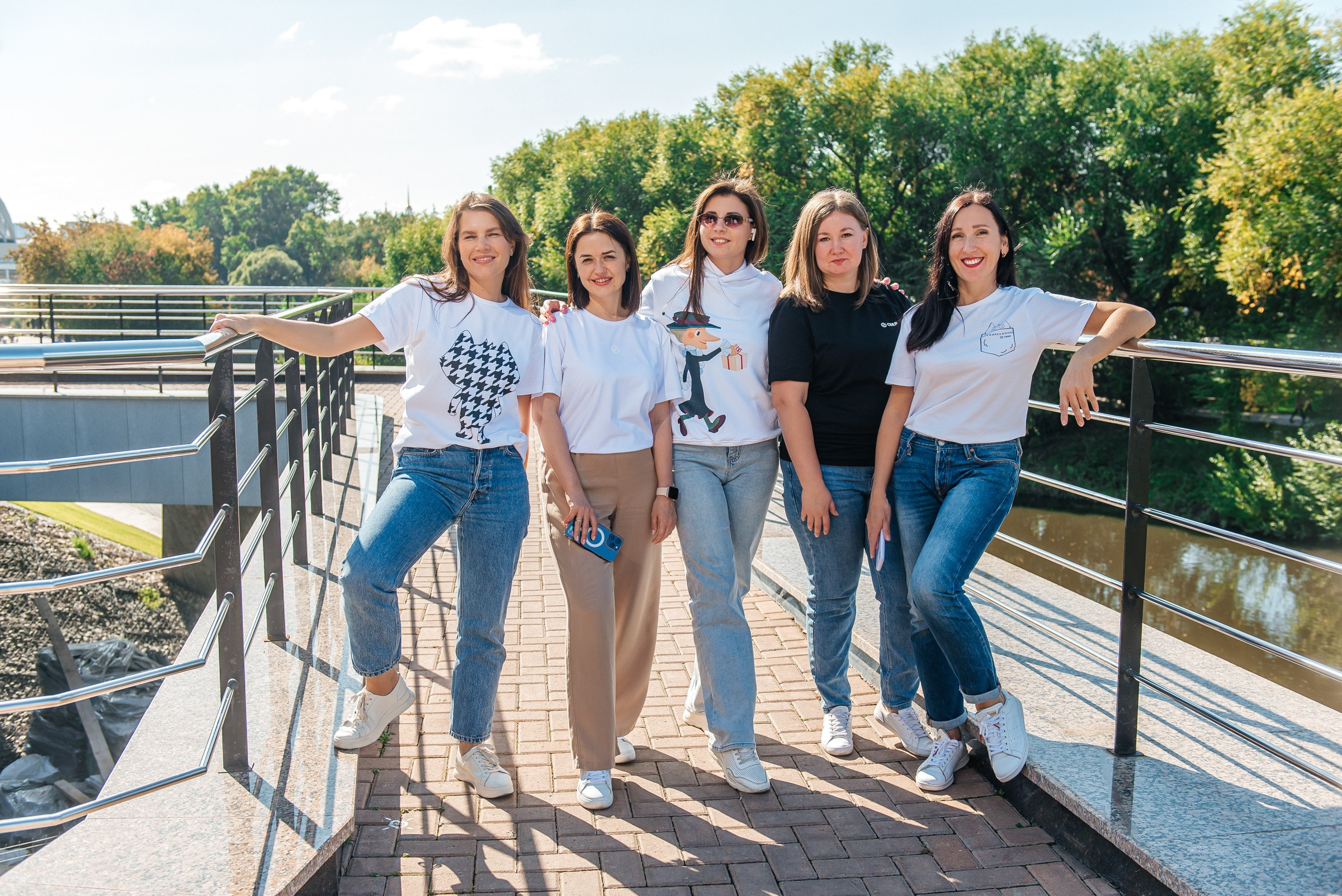 Фотосъемка для маркетплейсов. Фотограф в Екатеринбурге Ирина Смирнова. Профессиональный фотограф в Екатеринбурге Ирина Смирнова