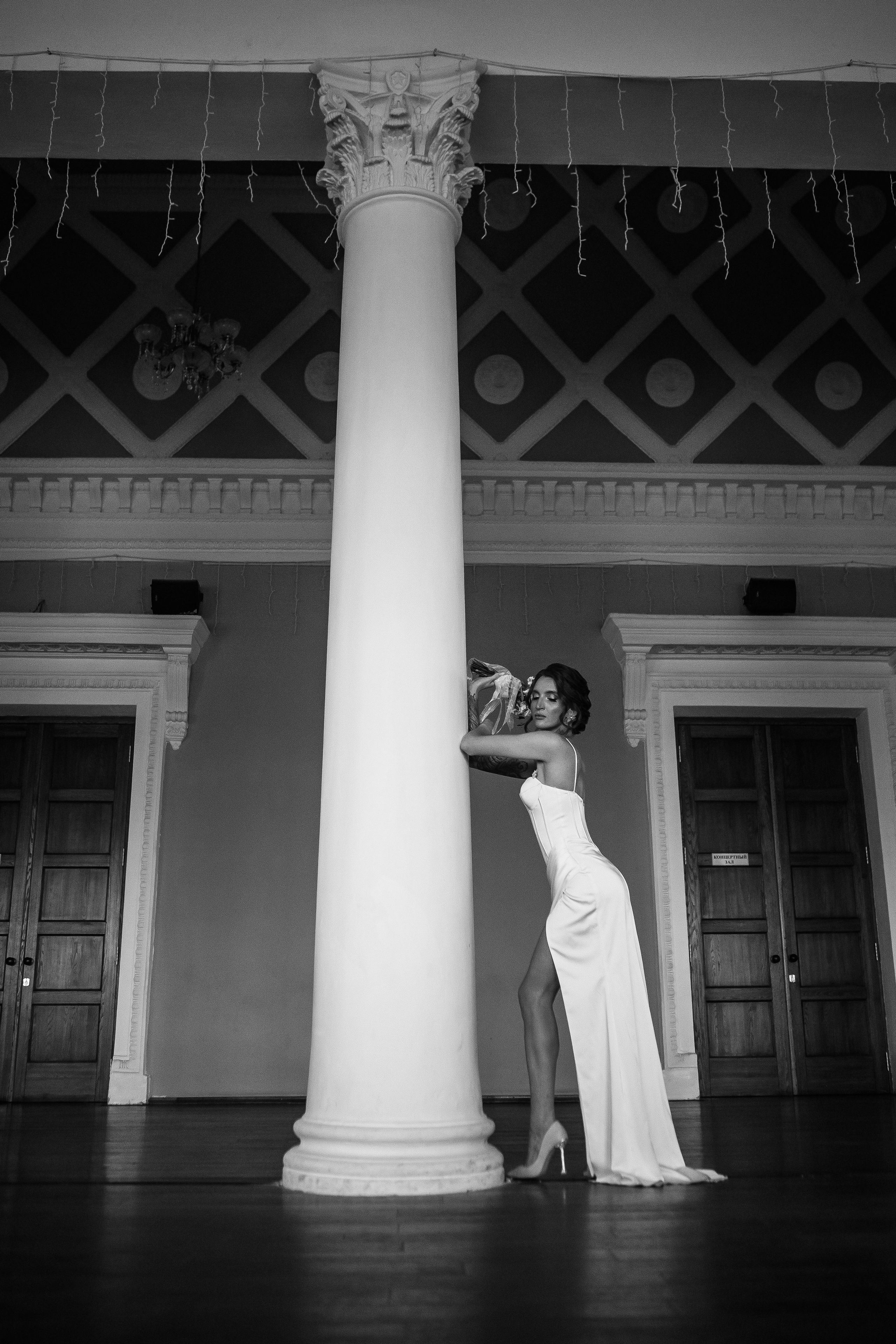 Илья и Ирина дворец и банкет. Свадебный фотограф Виктория Чуйко Магнитогорск. Визуал для бизнеса
