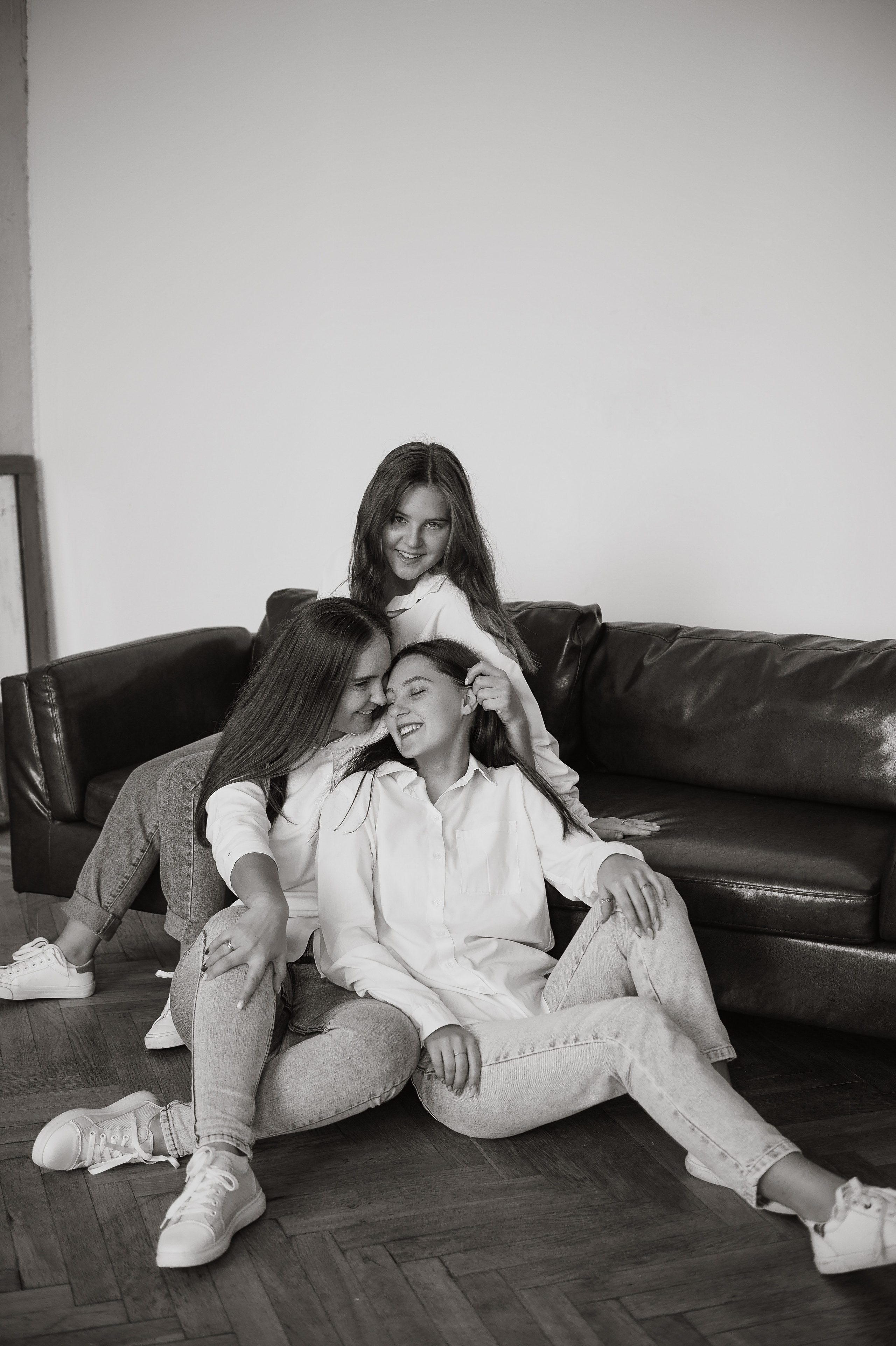 Студийная. Фотограф в Туле|Москве. Контент-съёмка, женские портреты, репортажные и съёмки для брендов