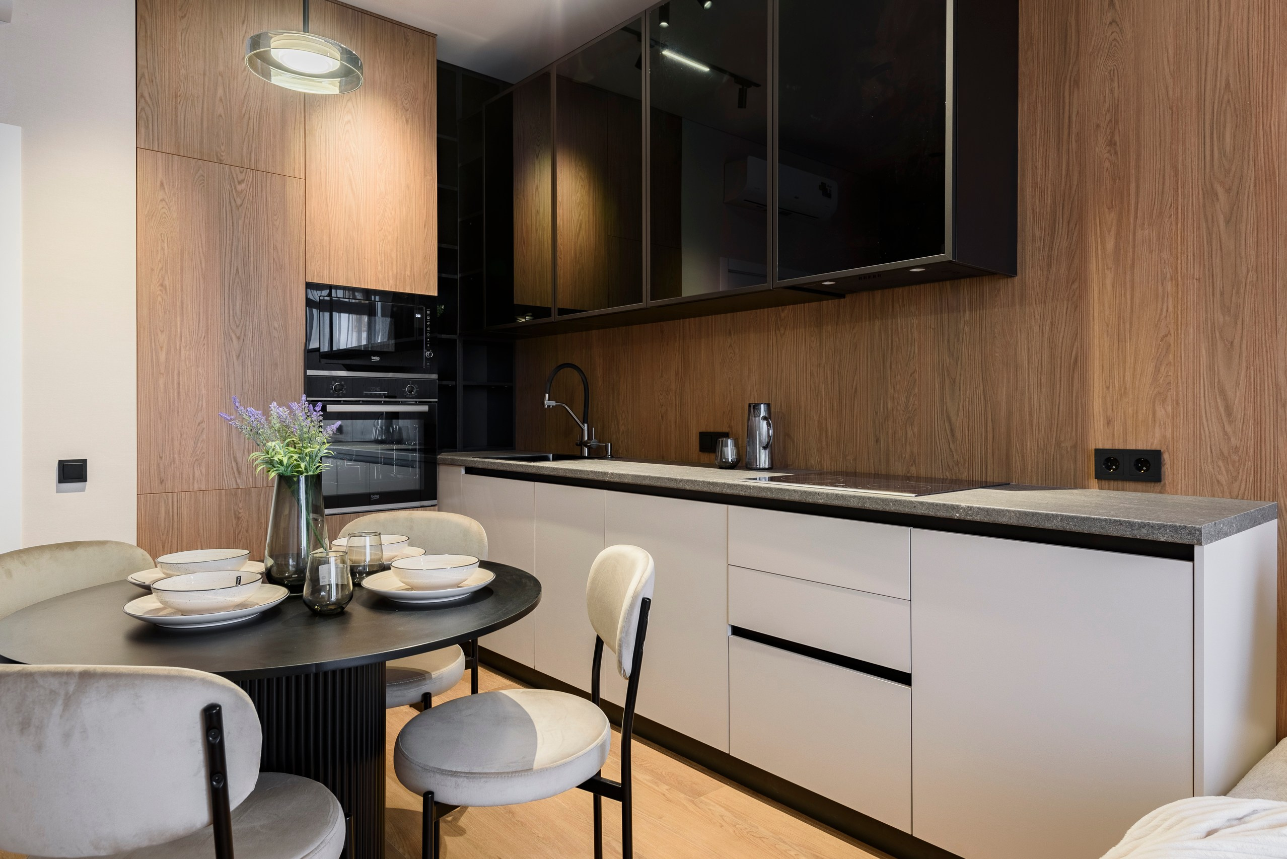 Apartments. Антон Журављев