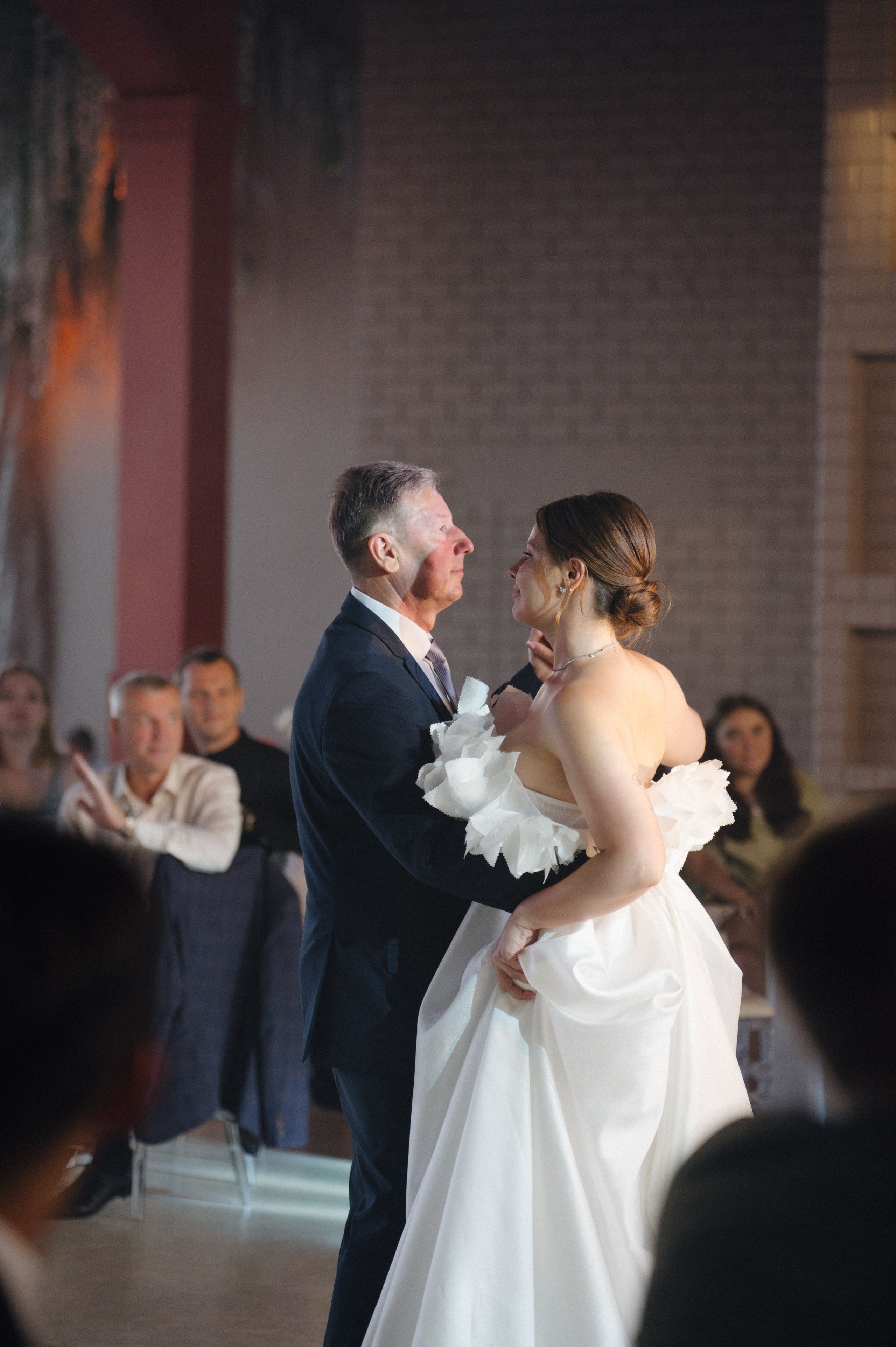 Елизавета и Роман. Репортажный и свадебный фотограф в Сургуте