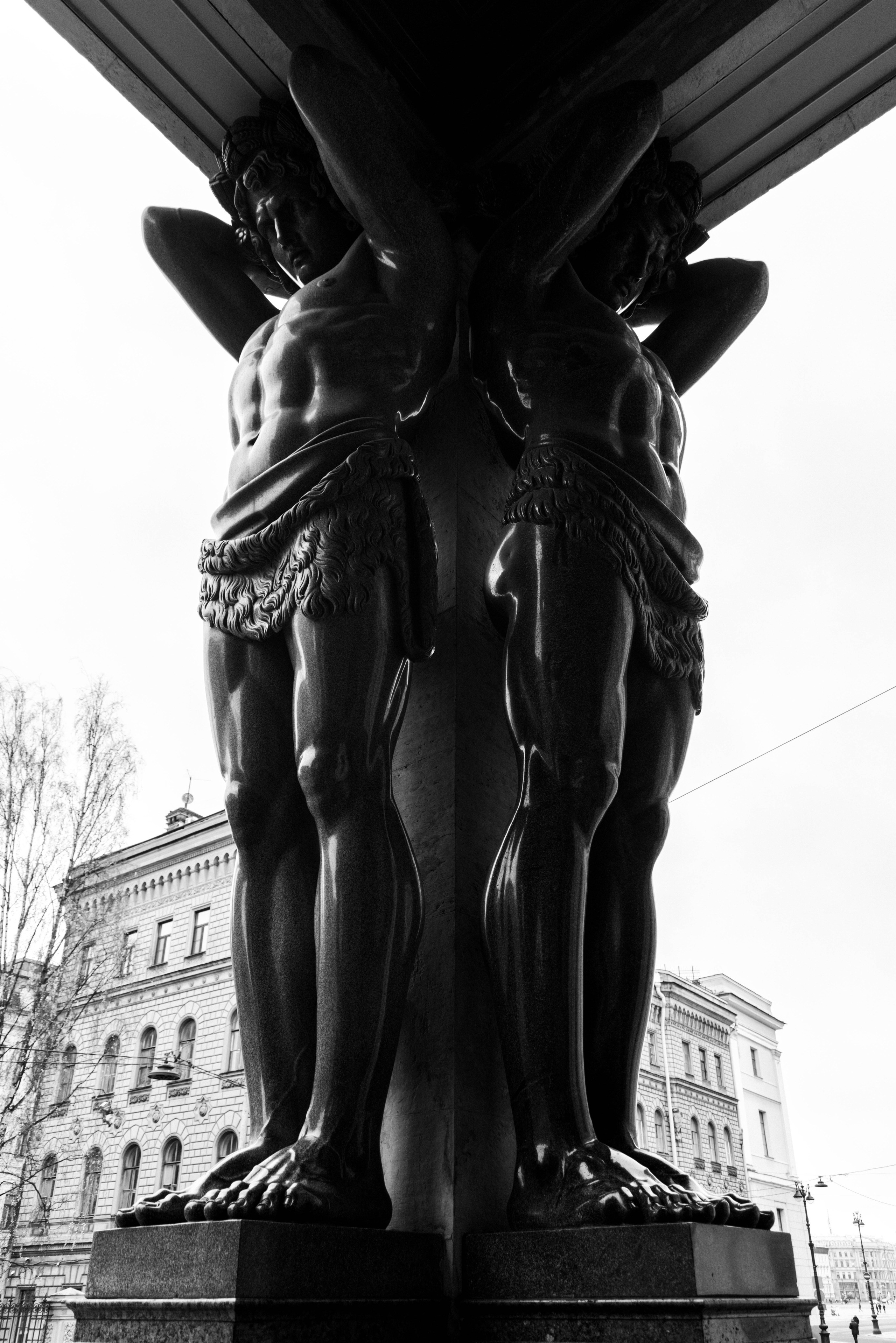 Атланты. Фотограф Балаев Михаил