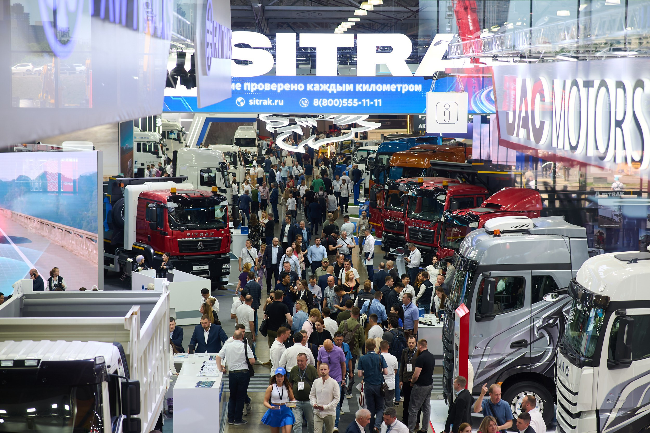 Фотосъемка выставок, стендов и деловых событий — Герман Лепёхин. Герман Лепёхин коммерческий фотограф в Москве: репортаж, портреты, интерьеры, производство