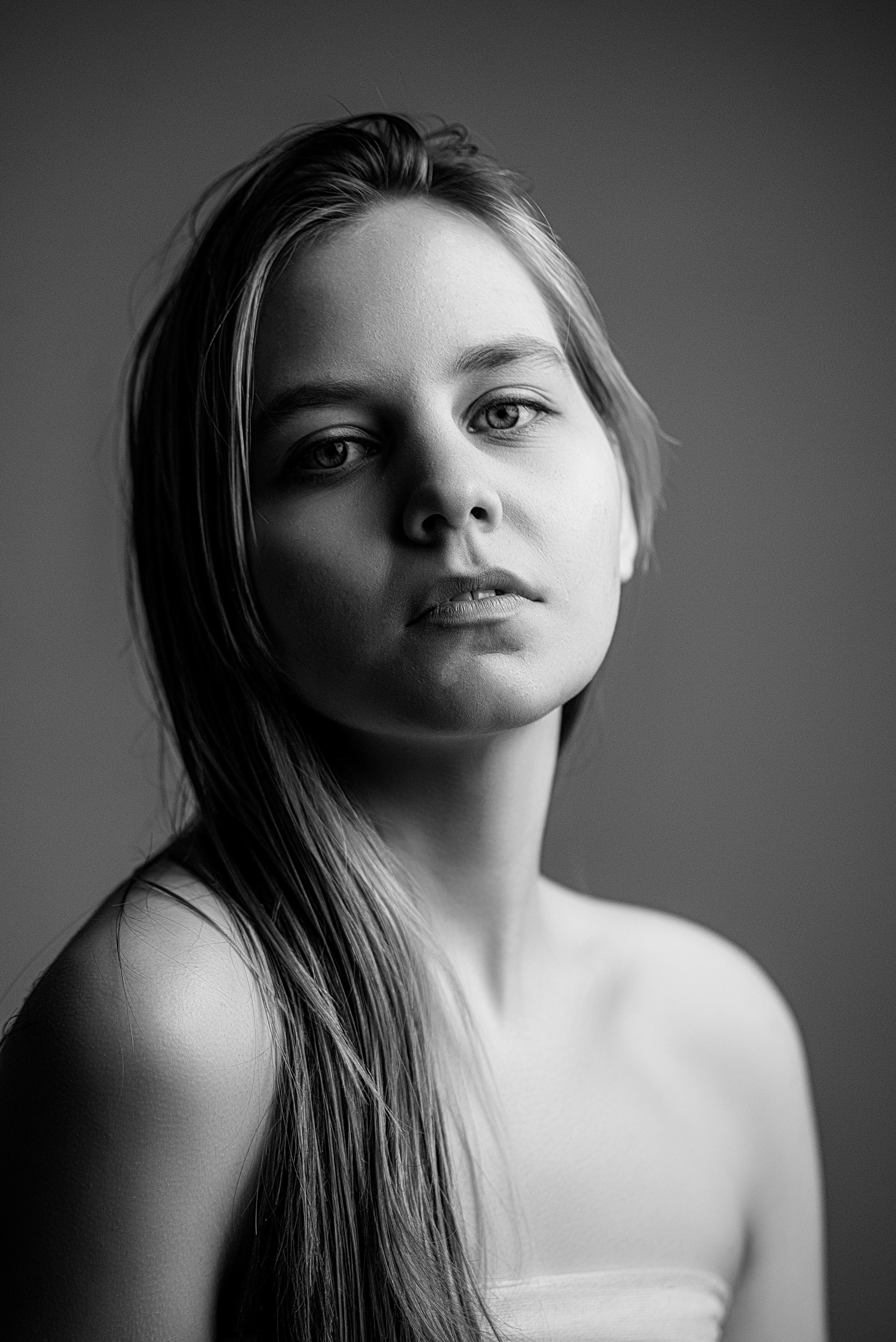 Алёна в ЧБ. Фотограф в Волгограде и Волжском Александр Горбань