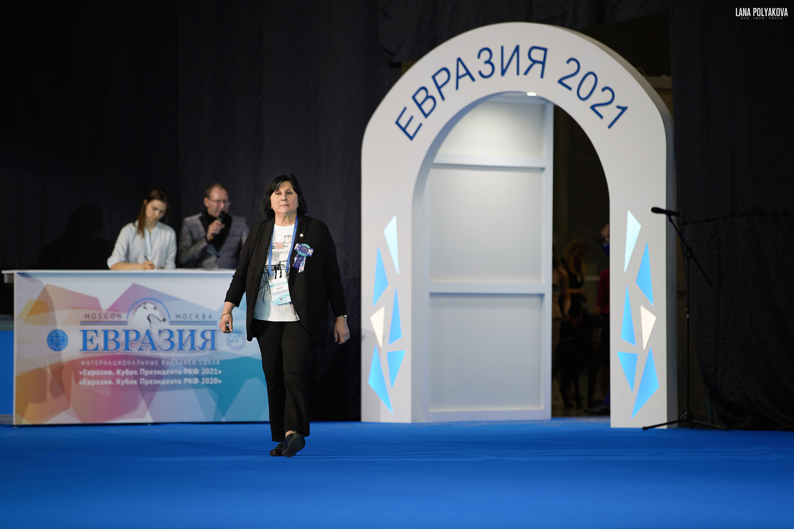 Съемки на выставке. ЕВРАЗИЯ 2021, 2 x CACIB МВЦ КРОКУС ЭКСПО. Фотограф: Лана Полякова