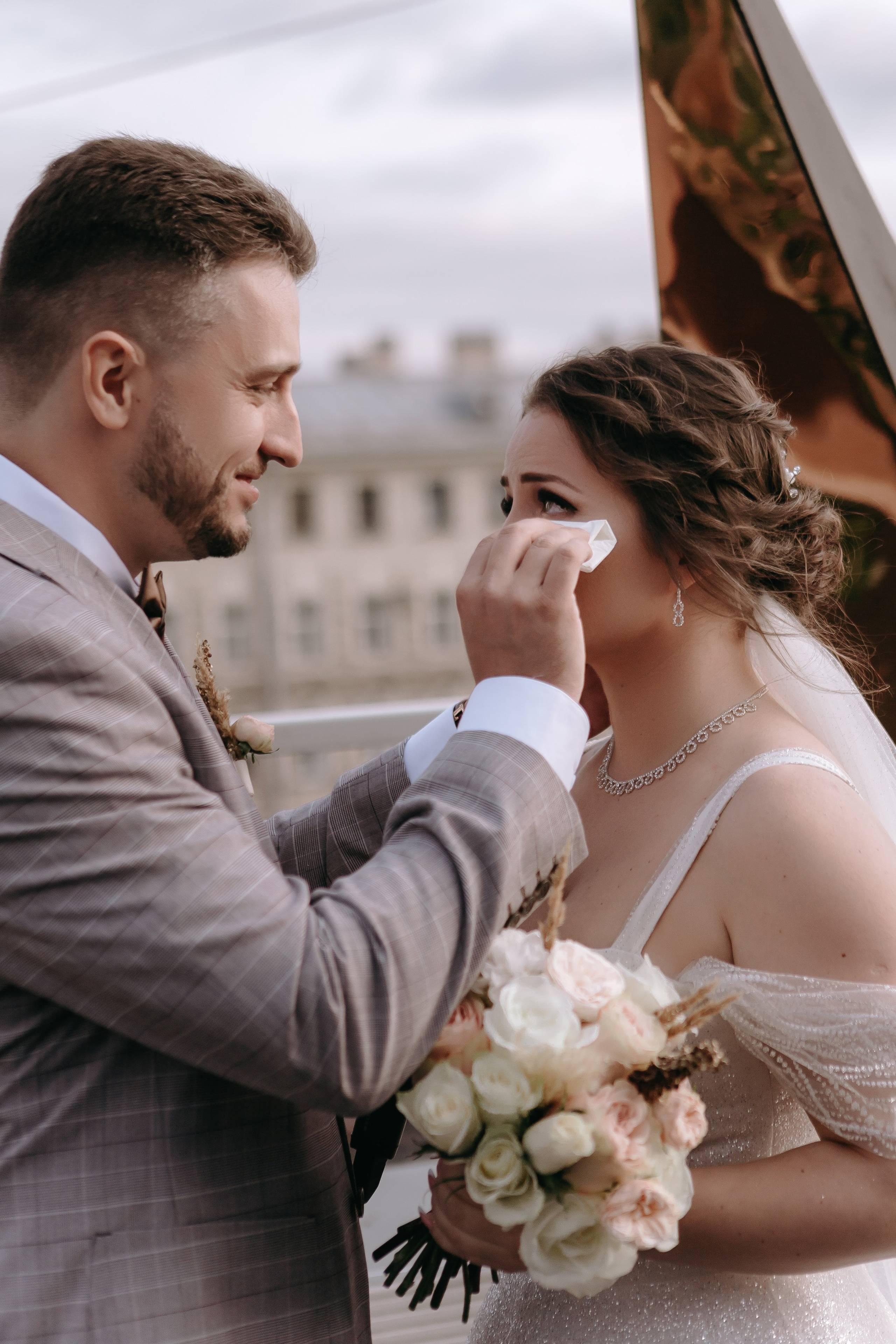 Над крышами Питера. Свадебный и семейный фотограф Арина Кулёва