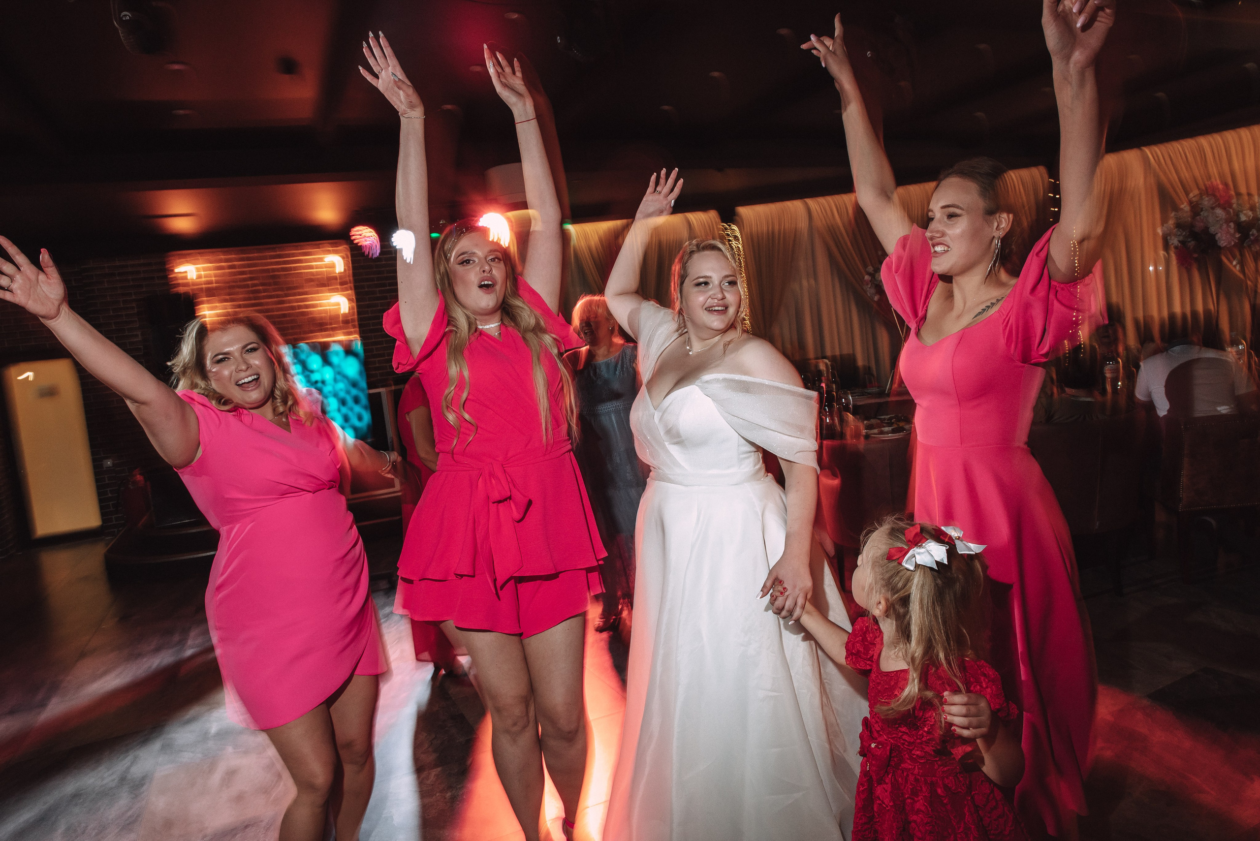 Дмитрий + Таисия. Свадебный и семейный фотограф в Волгограде Олеся Лисицкая