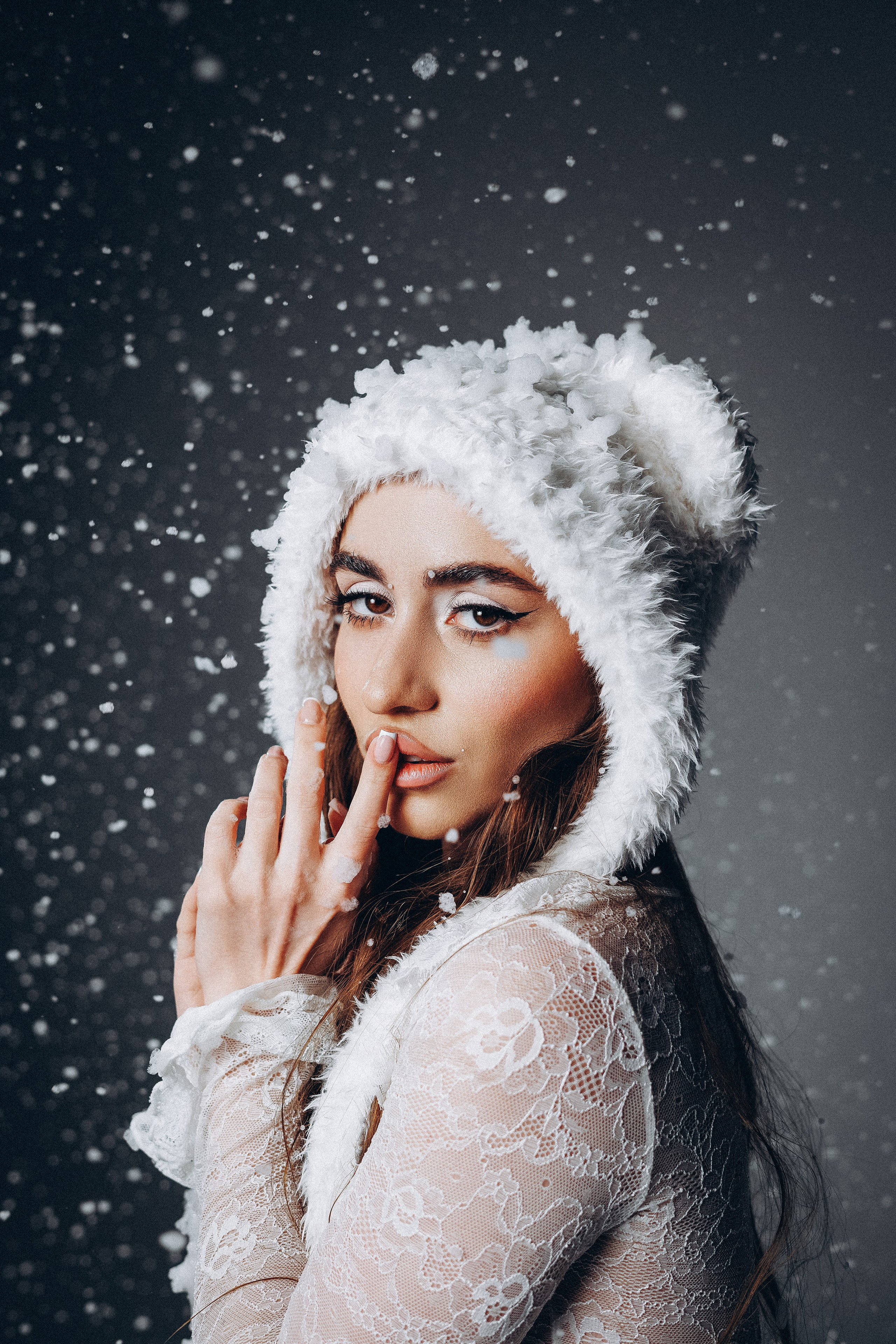 Женский портрет в студии. Фотограф Минск