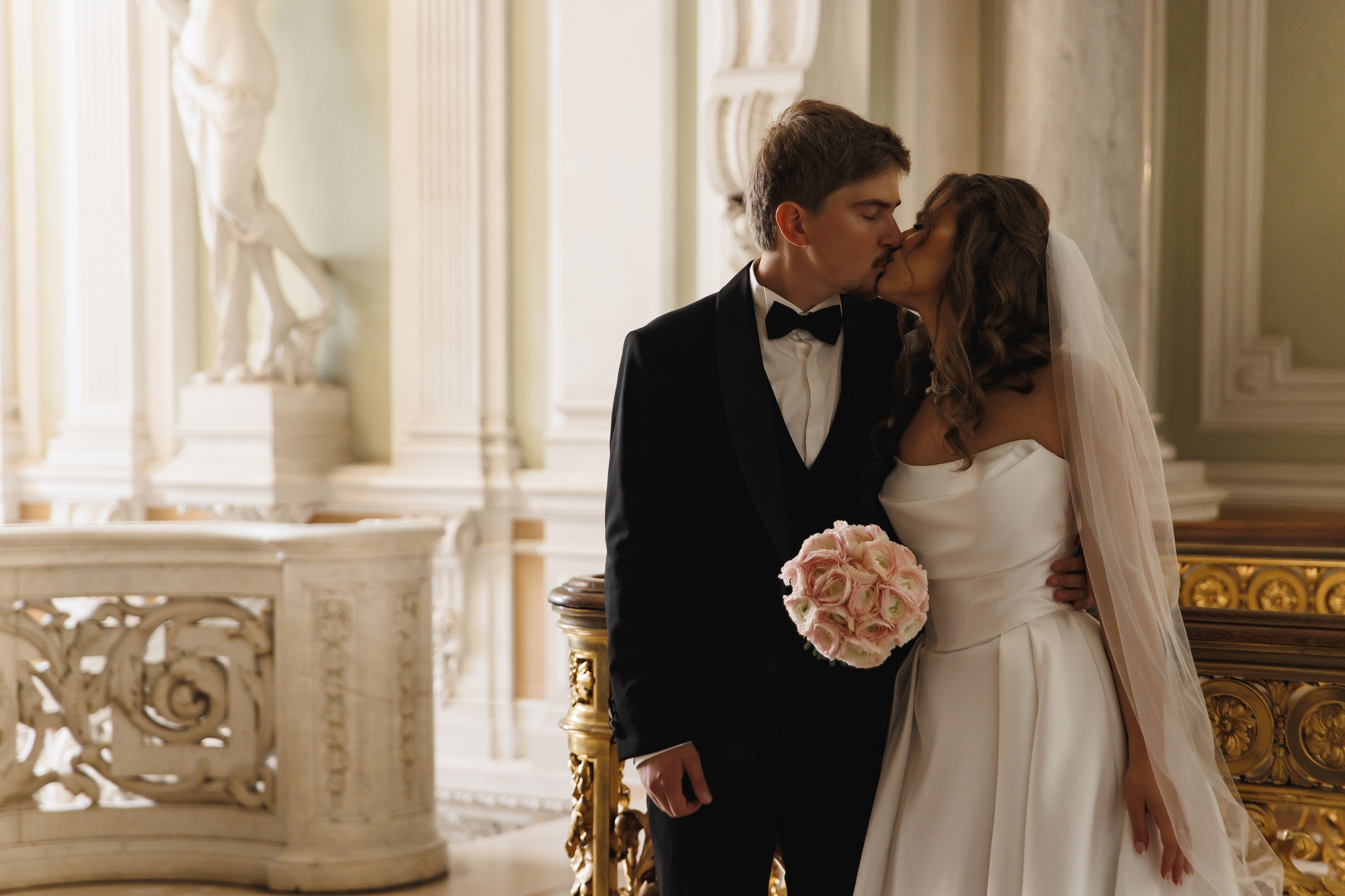 Саша и Кристина. Свадебный фотограф в Санкт-Петербурге, Москве, Европе и по всему миру