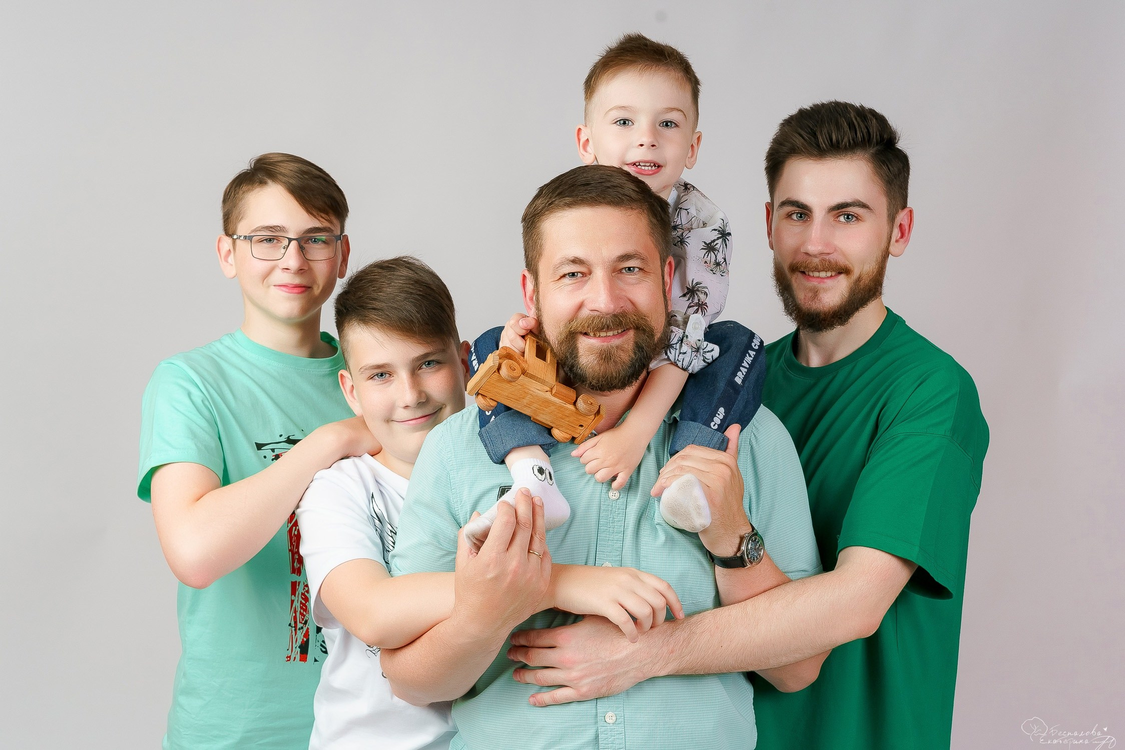 Детские локации. Фотограф новорожденных в г. Павлово Беспалова Екатерина