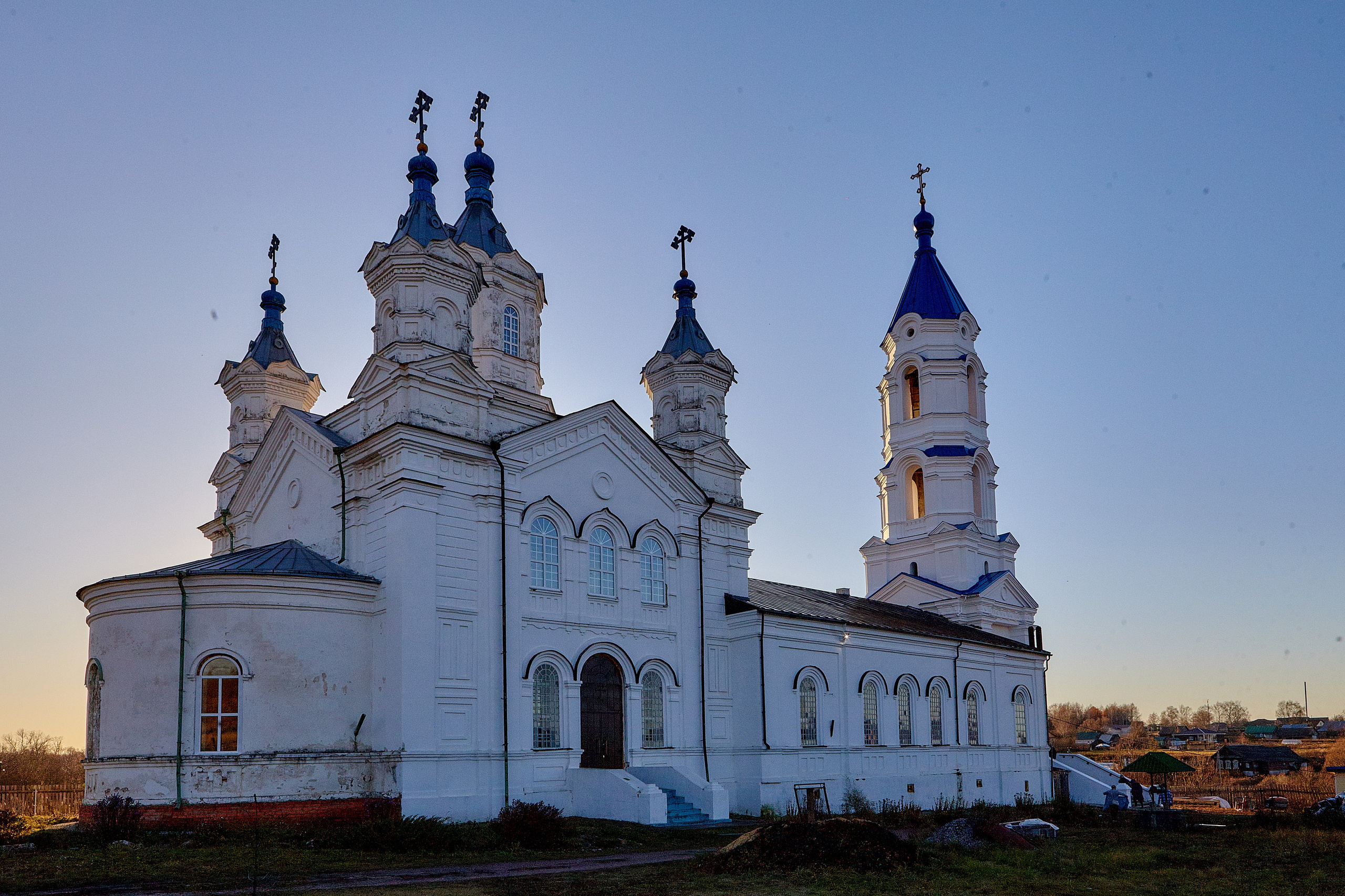 Фотокадры и фотографии зданий и строений