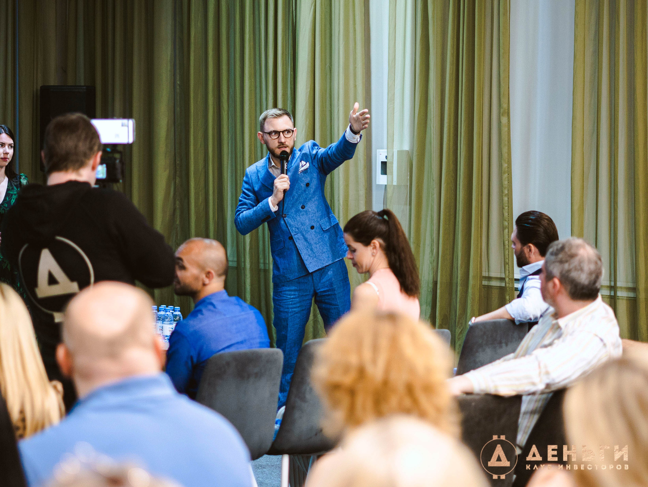 Инвестиционный клуб ''Деньги». Свадебный фотограф