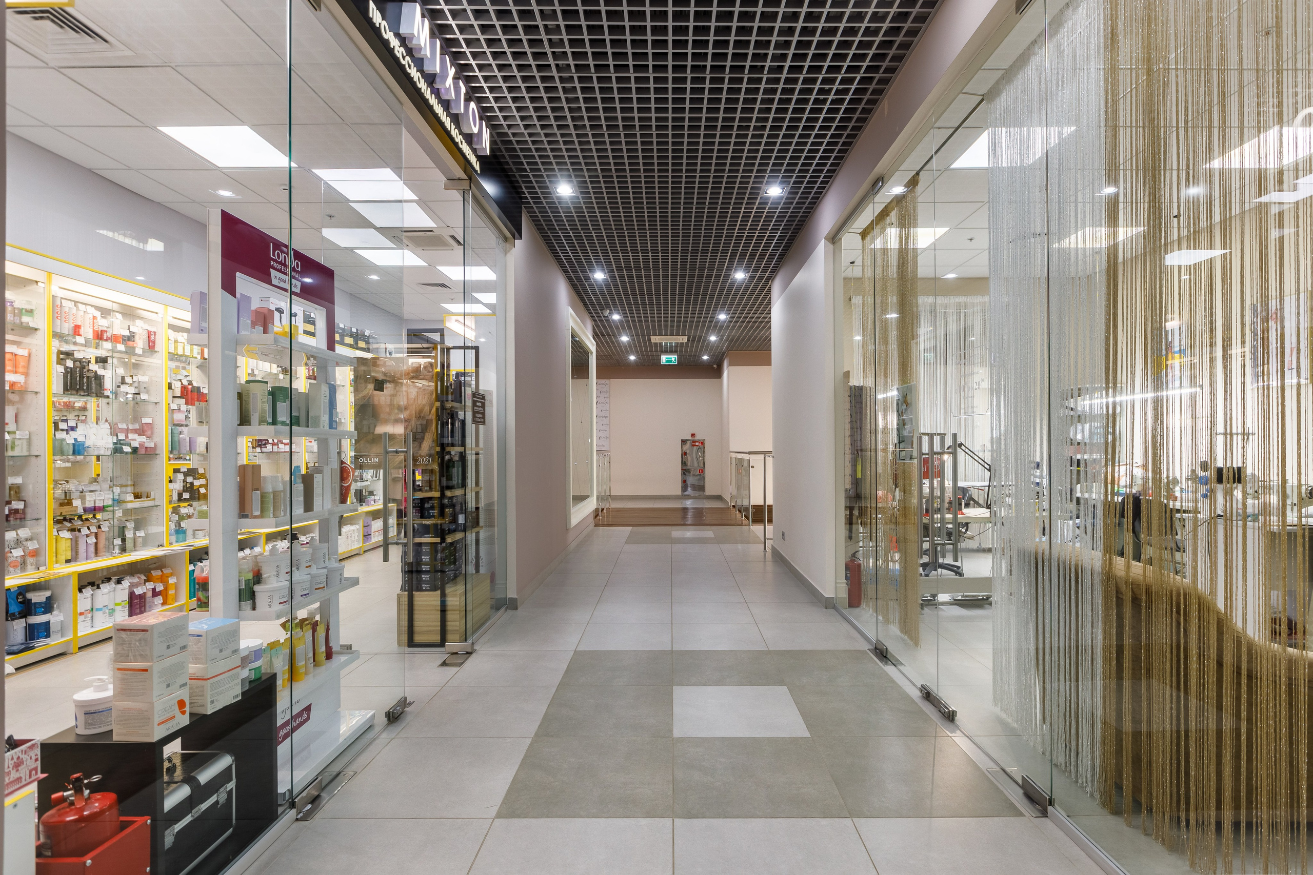 Фотосъемка торгового центра Покровский. Интерьерный фотограф в Москве Роман Потапов