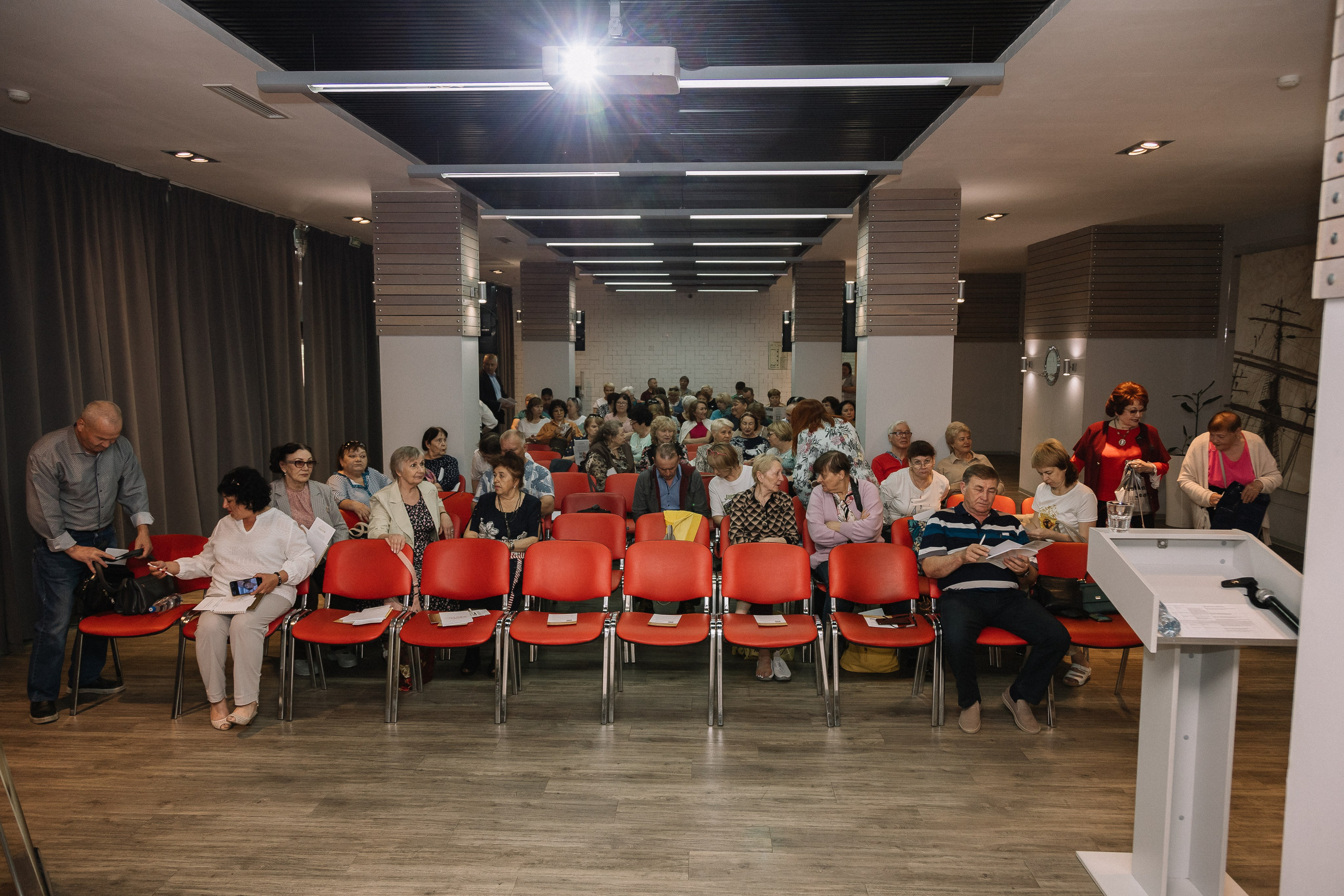 Конференция/2024. Свадебный и семейный фотограф в Екатеринбурге