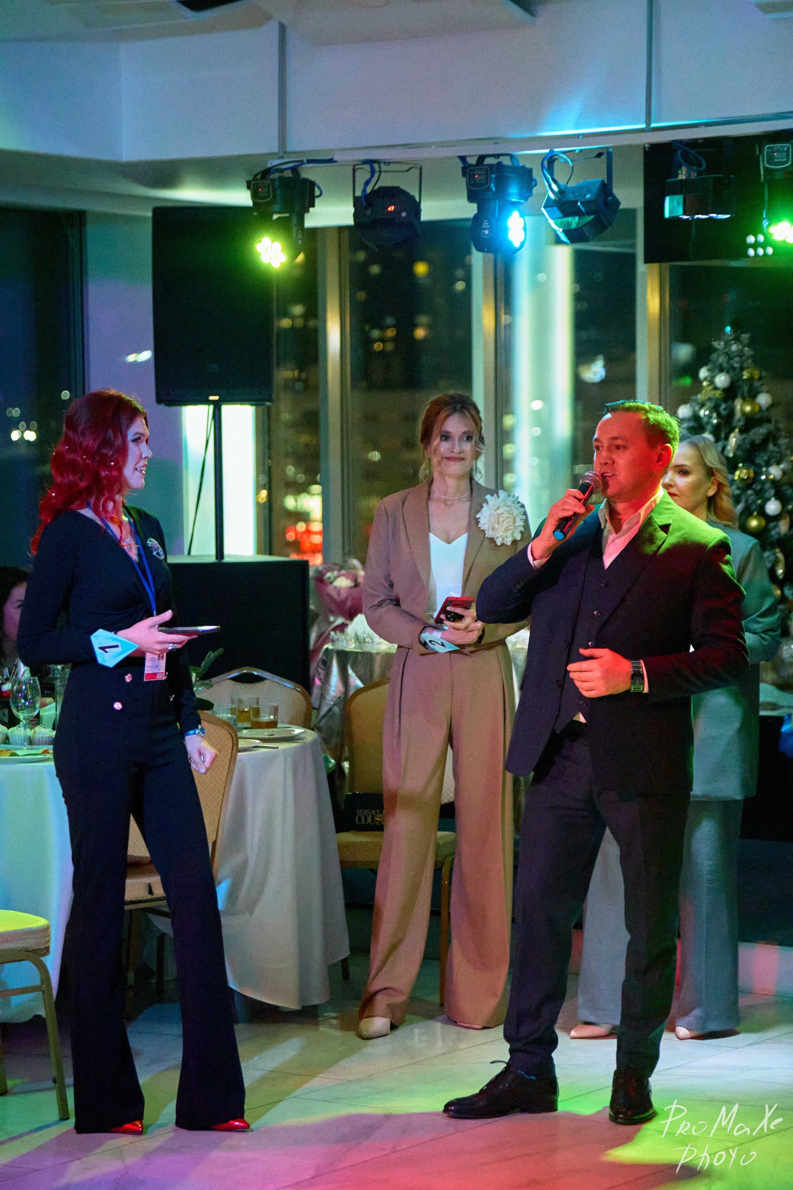 Зал КРАСА МАСС-МЕДИА ЧУВАШИИ. Владимир Суздалов (ProMaXe) — Портретный фотограф, тематические фотосессии в Чебоксарах