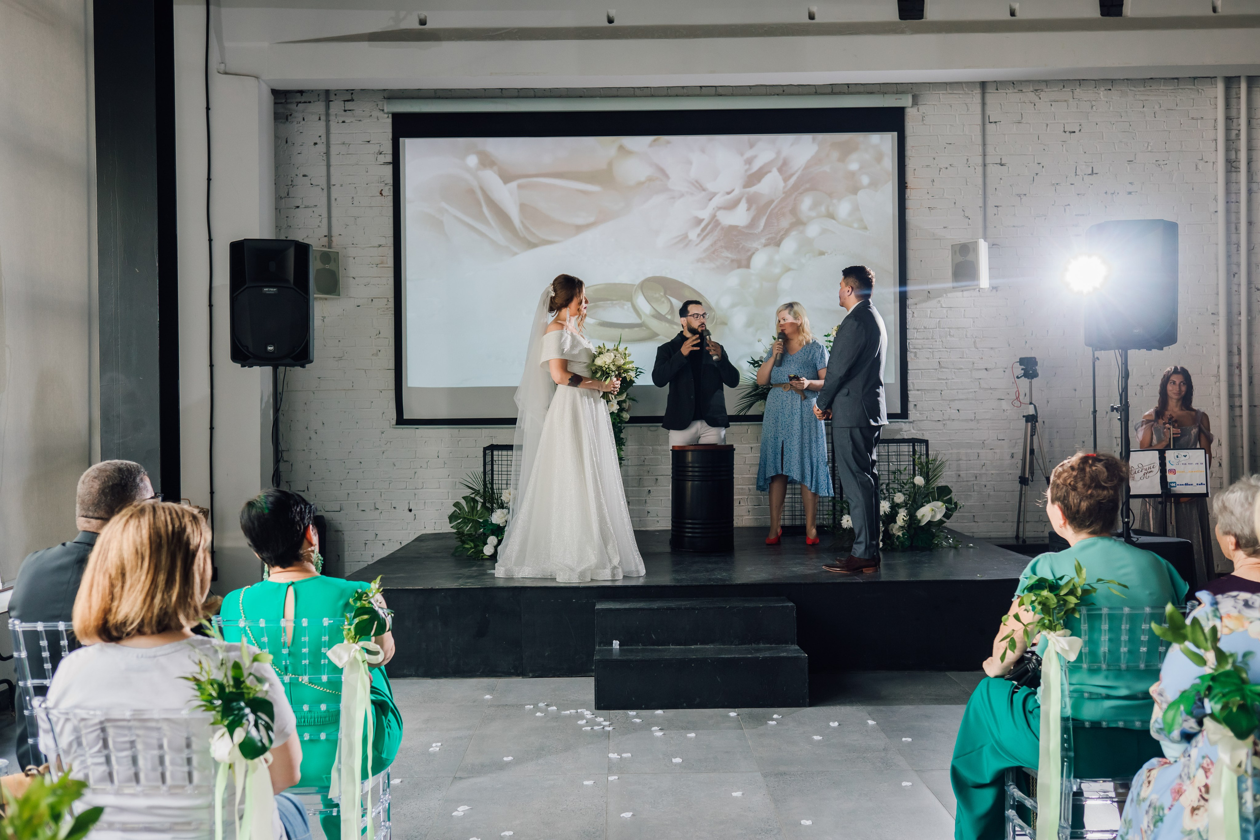 Анастасия и Лукас. Свадебный и семейный фотограф в Москве Евгения Лисина