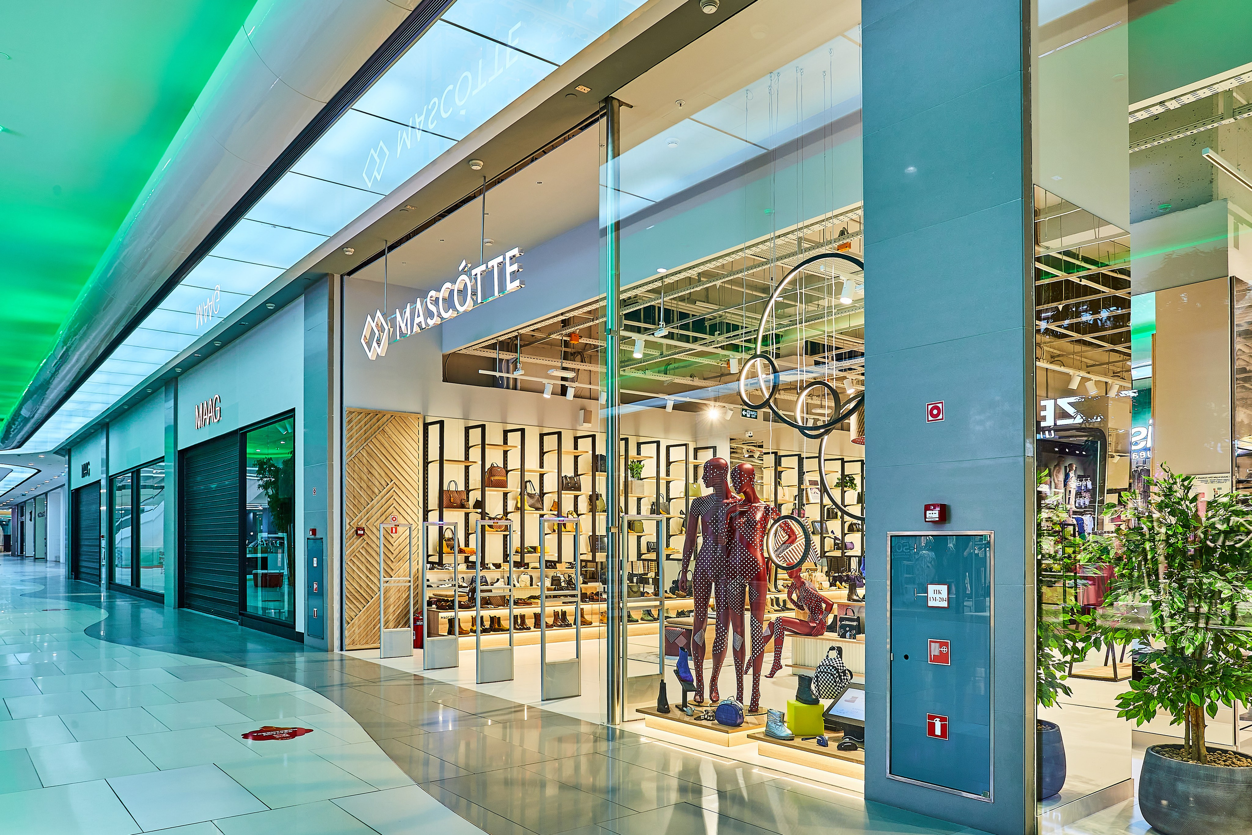 Съемка торгового магазина. Фотограф Руслан Потапов в Краснодаре