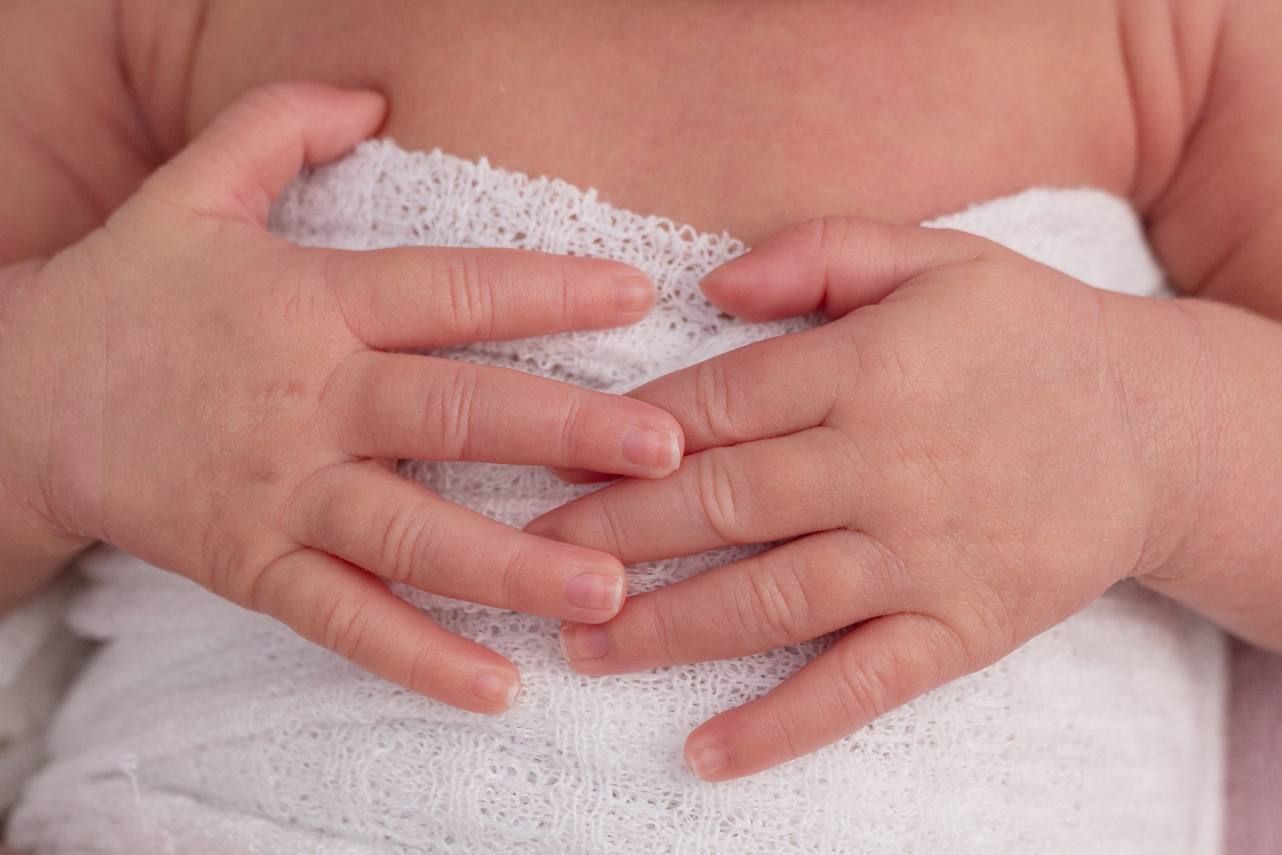 Классический стиль newborn. Фотограф новорождённых Анапа Елена Кушнарь