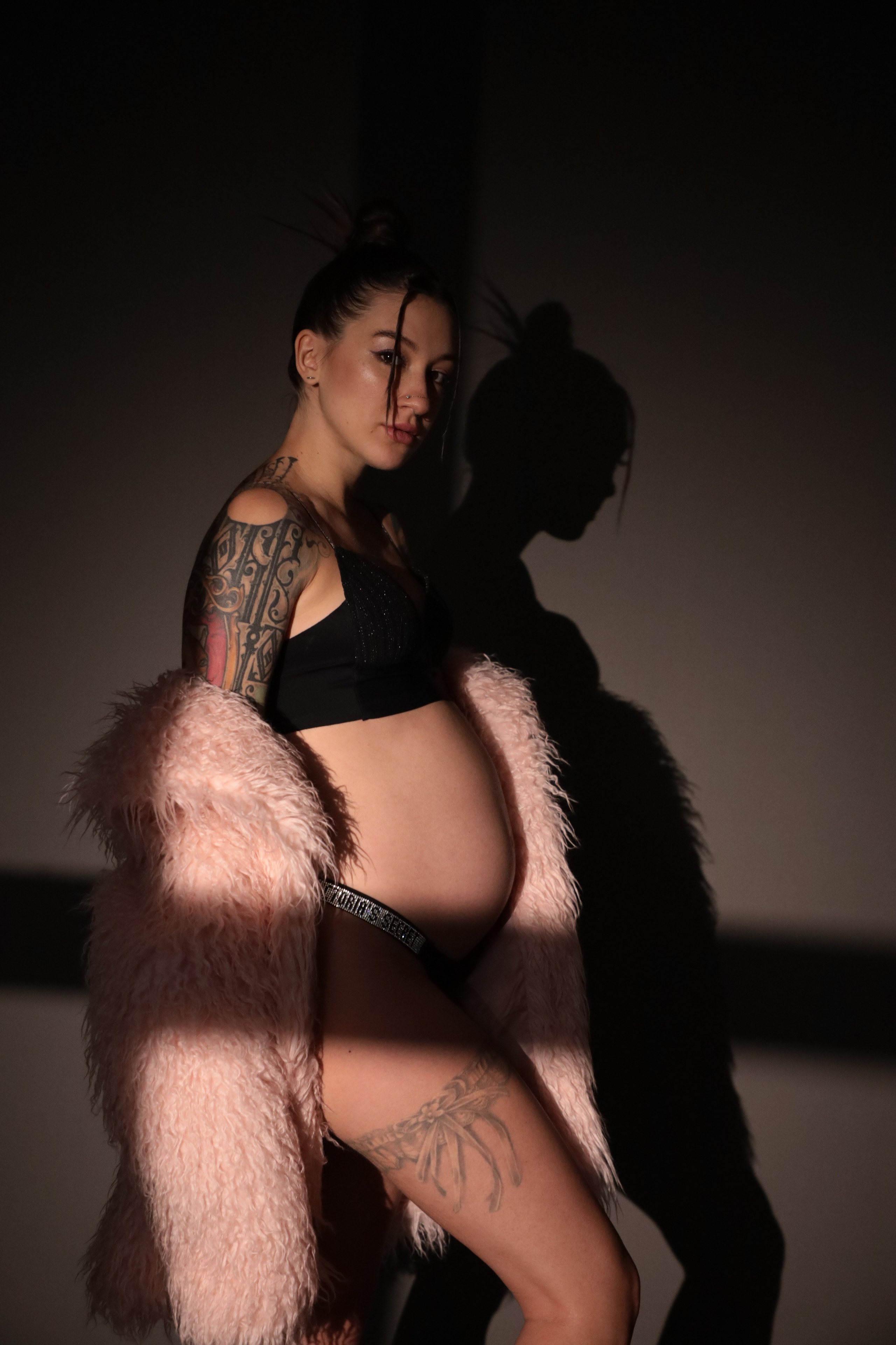 Необычная фотосессия беременности. Фотограф Анастасия Тихонова