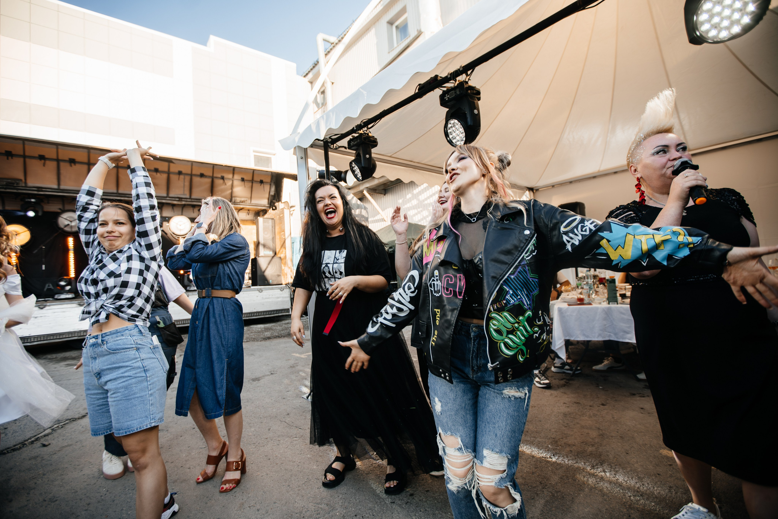 Анна & Евгений проект «Четыре свадьбы» на Пятнице. Свадебный фотограф Барнаул Алексей Павлов