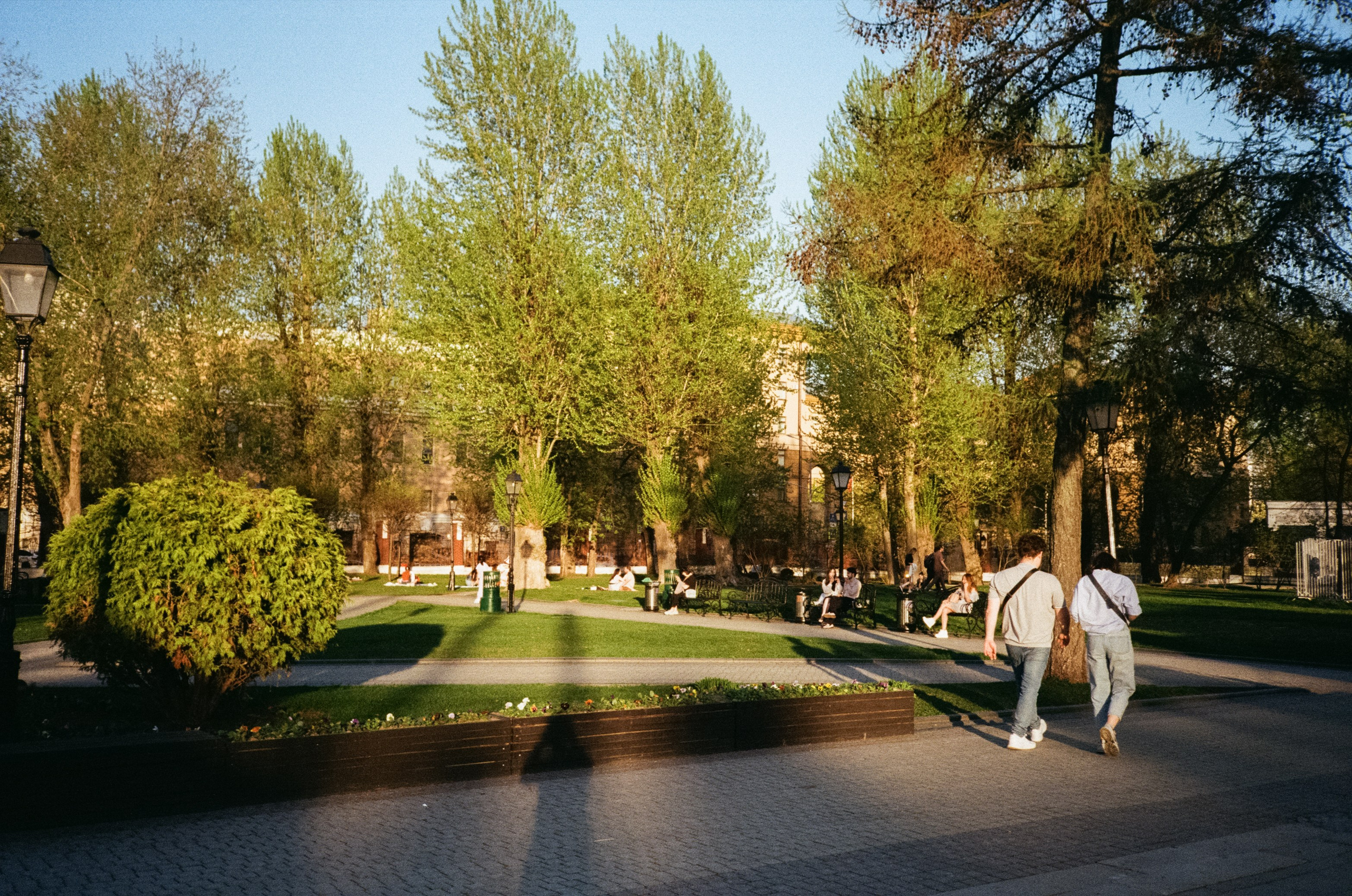 Малый Каретный, Петровка, Сад Эрмитаж | Konica Big Mini BM-301 Black | Kodak Color Plus 200