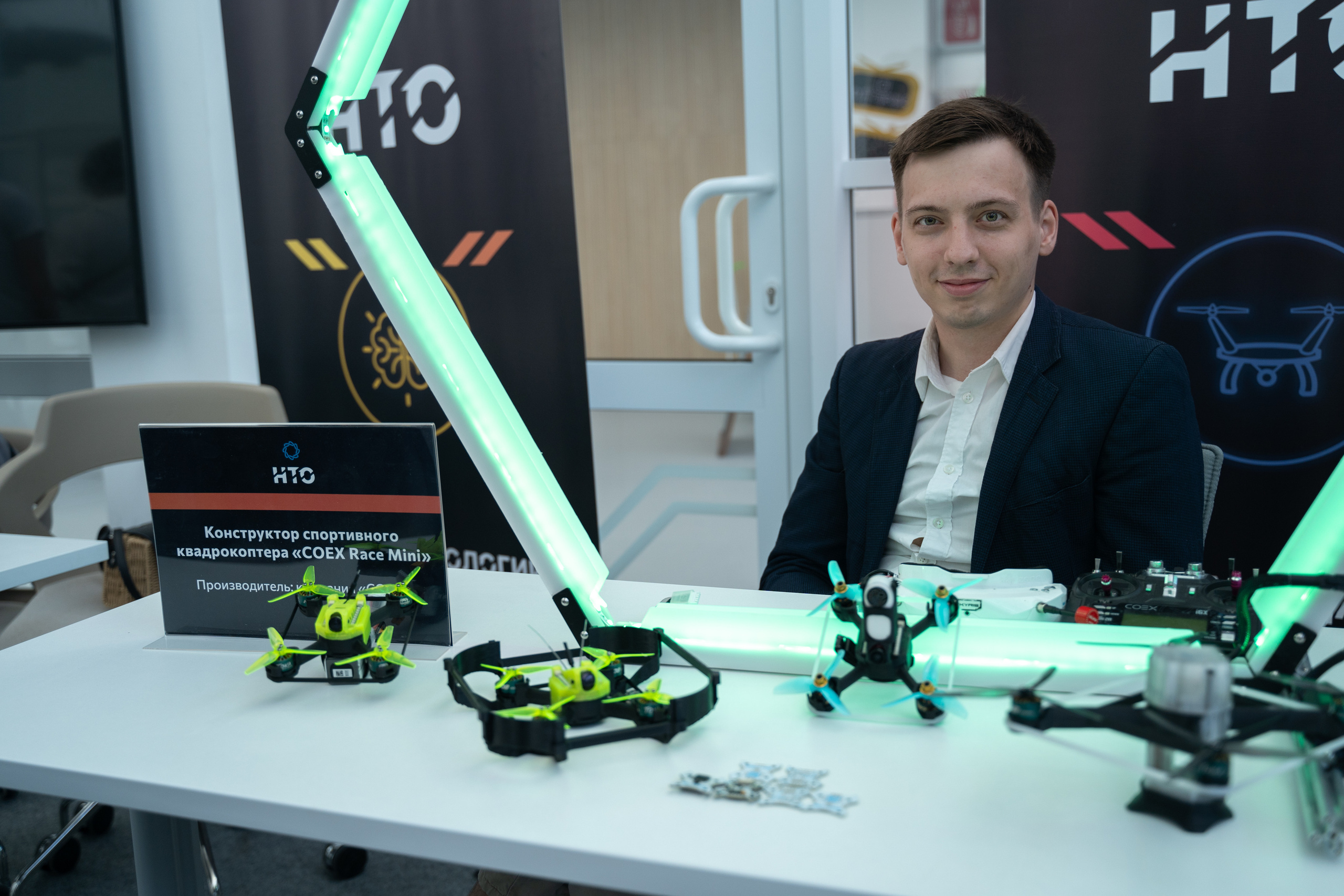 Форум «Настоящее будущее — русская электроника». Фотограф, оператор-монтажер, продюсер медиа проектов в Москве