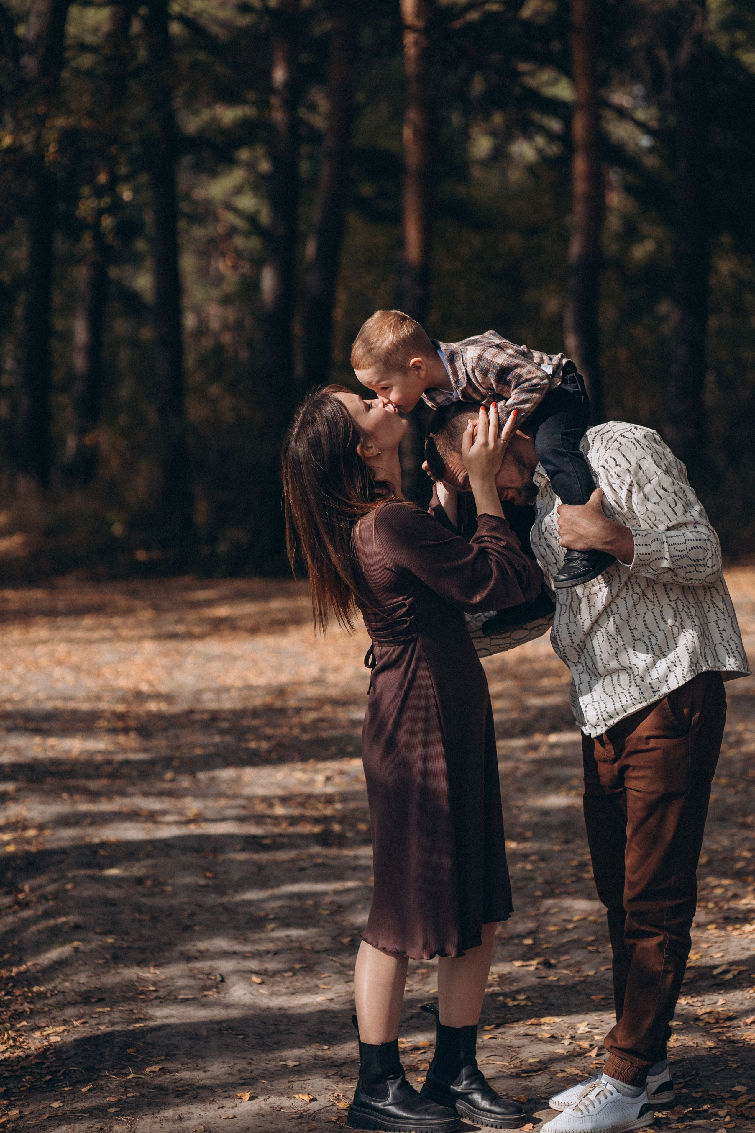 Семья Колесниковых. Семейный фотограф Нижневартовск Тюмень Ефимова Ирина