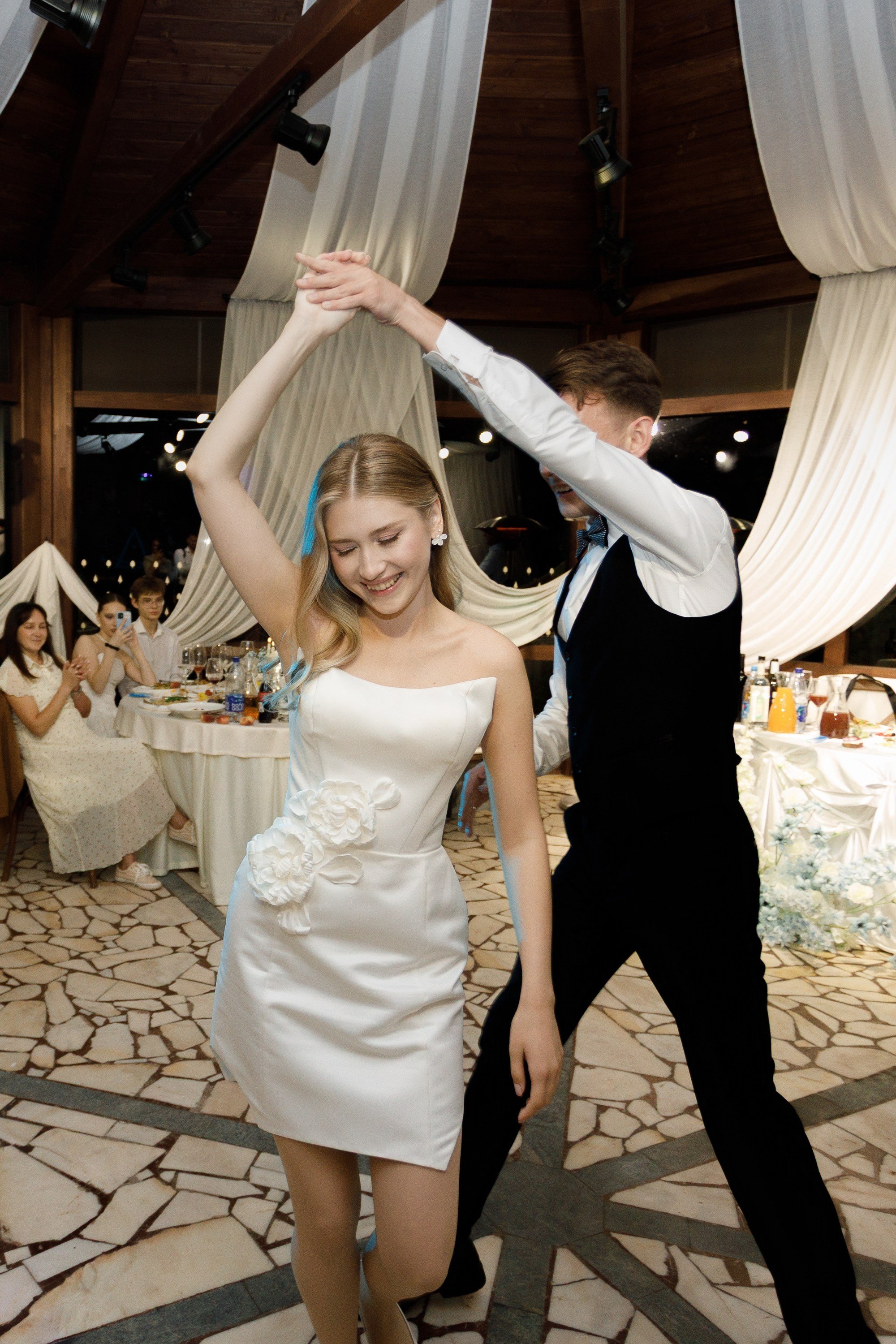 Максим и Александра. Свадебный фотограф в Ижевске Владимир Мещеряков