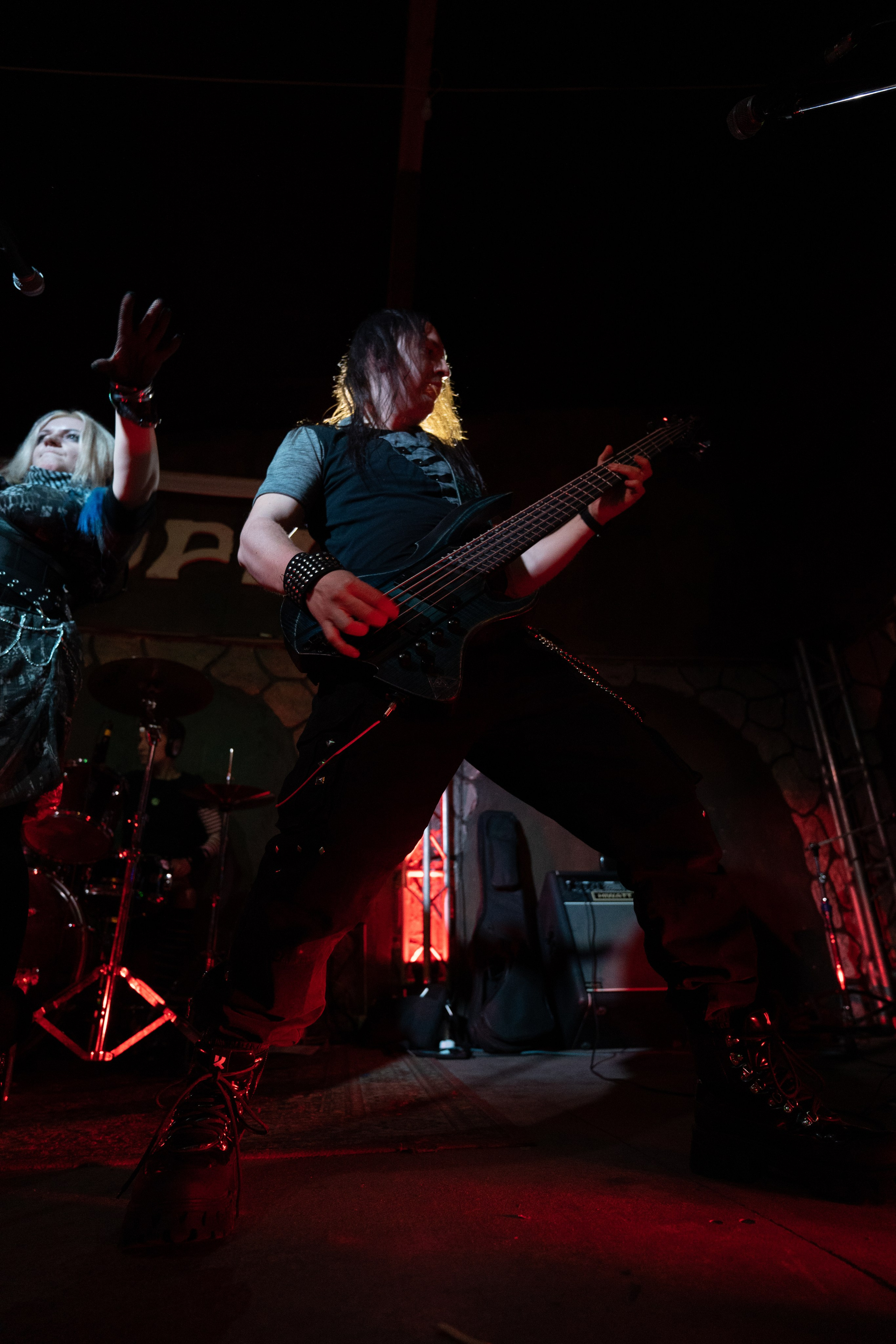 Ночь На Земле|Нора, Псков. Концертный и репортажный фотограф в Санкт-Петербурге Слава Пахомов