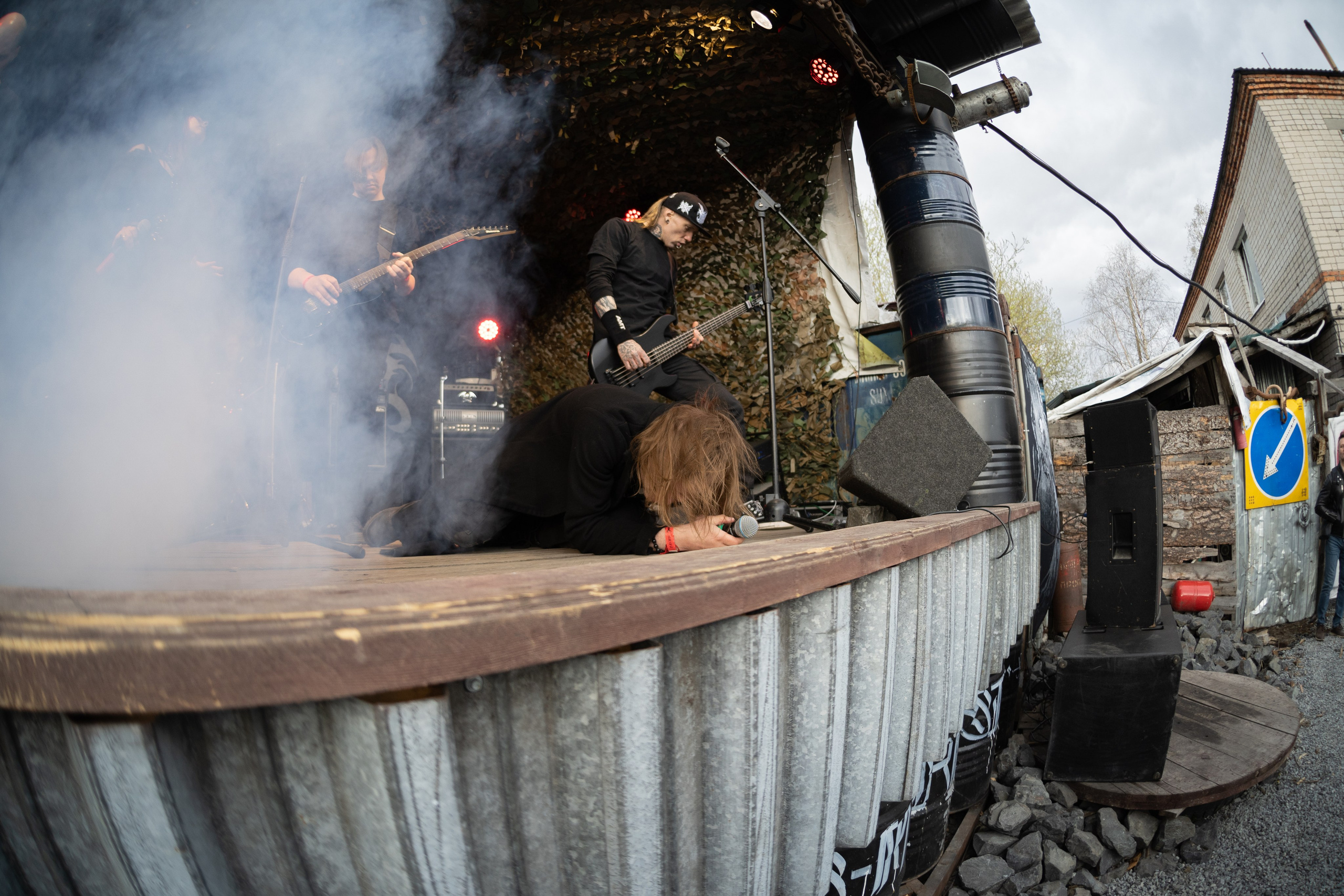 Фестиваль «ПОСРЕДИ КЛАДБИЩ И БОЛОТ»|Архангельск. Концертный и репортажный фотограф в Санкт-Петербурге Слава Пахомов