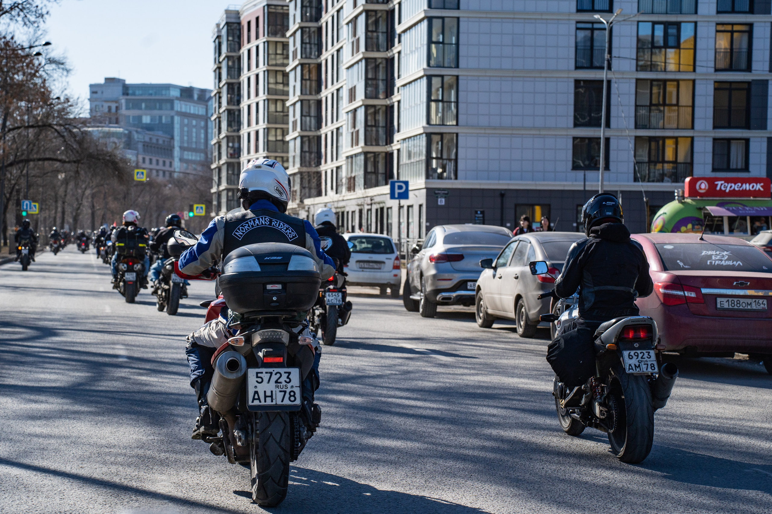 Весенний прохват мотоклуба Normans Riders MC. Концертный и репортажный фотограф в Санкт-Петербурге Слава Пахомов