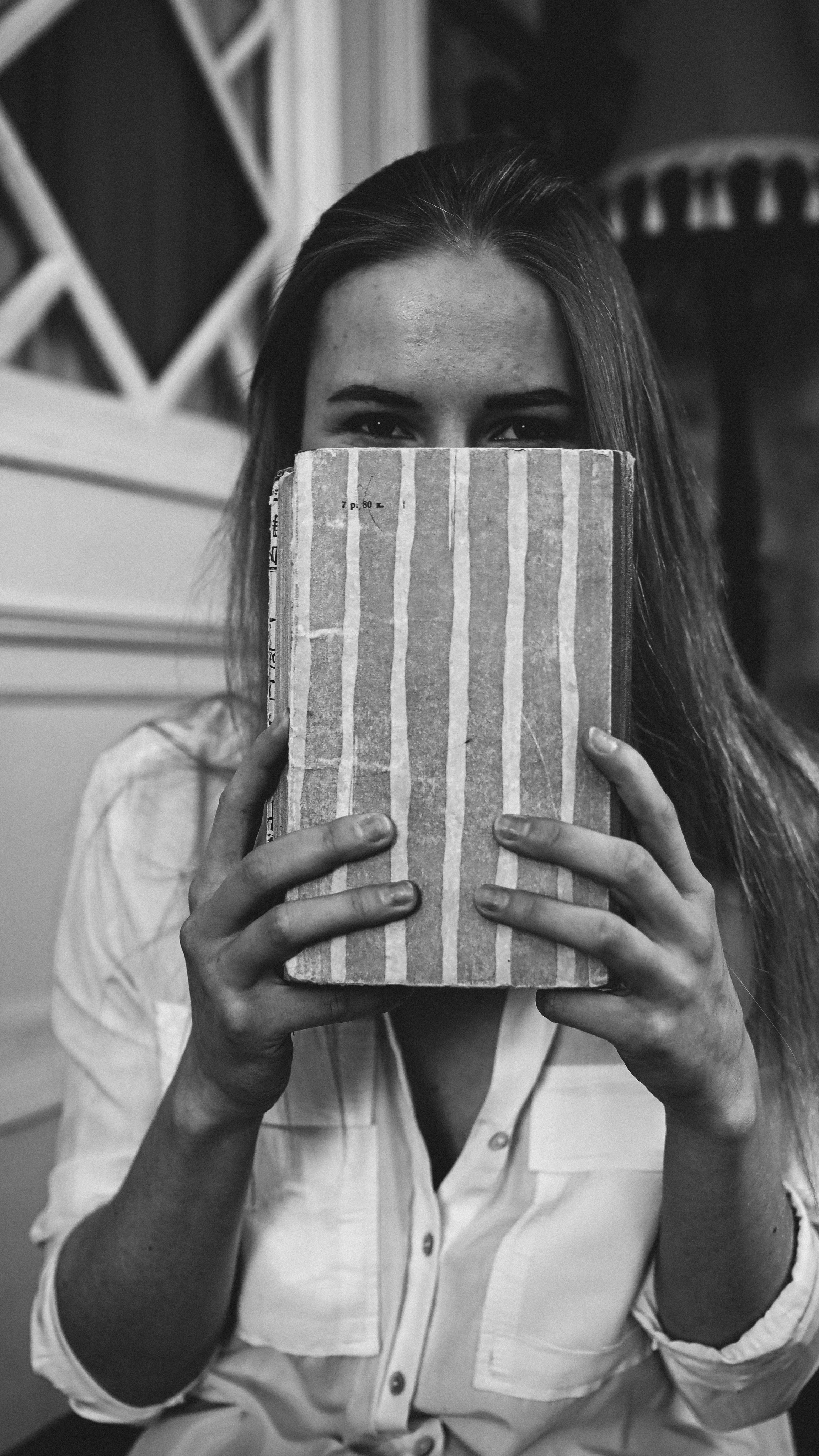 Veronica. Studio and street photography