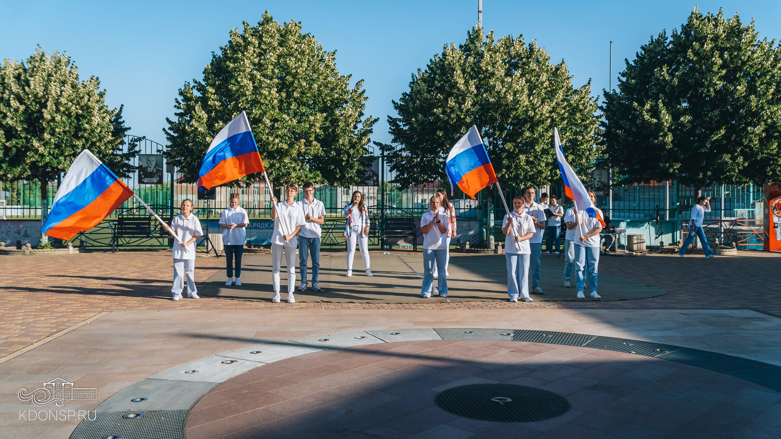 Концертная программа «Жить здорово». Новотитаровский Дом культуры