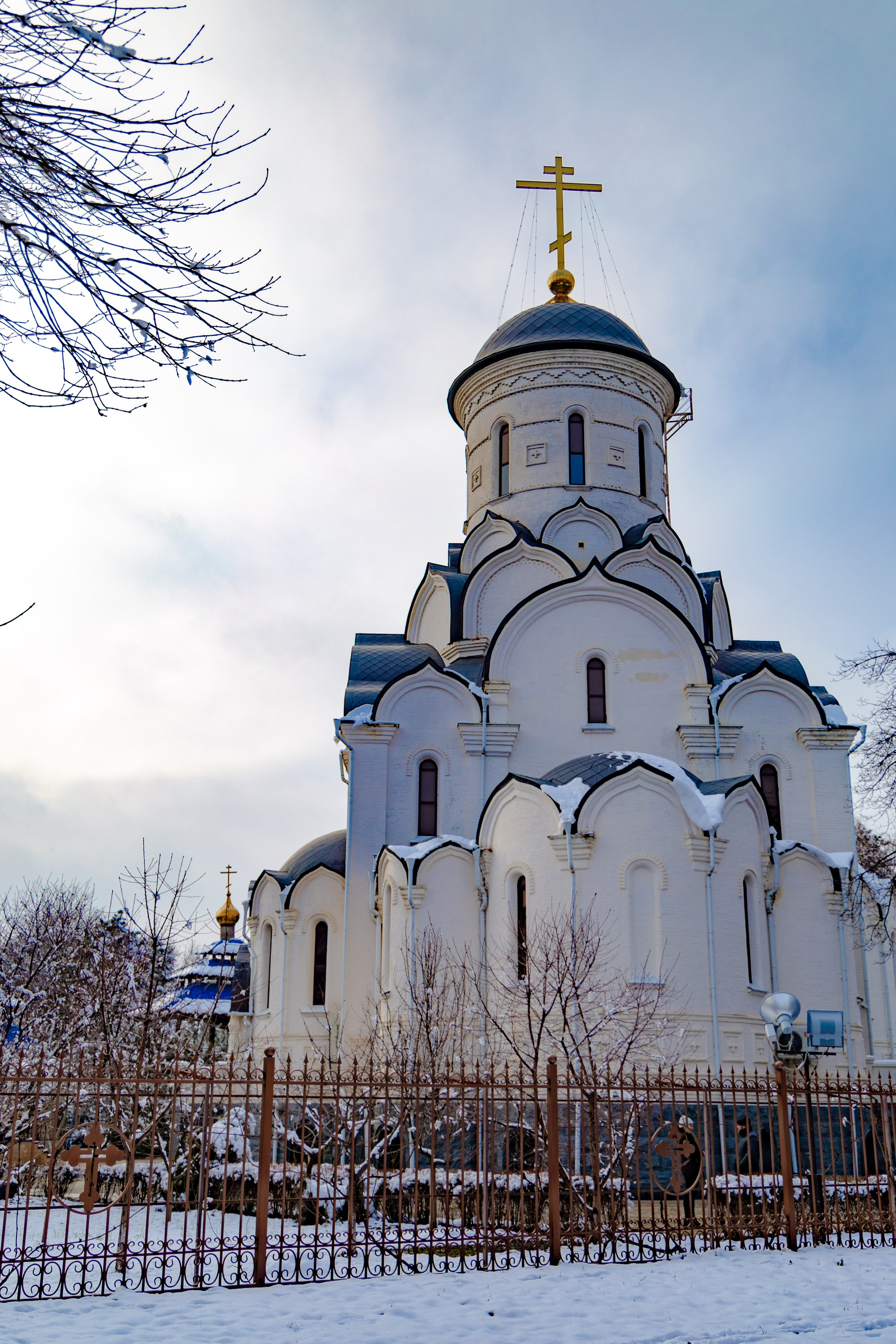 Зима. Профессиональный фотограф и видеооператор