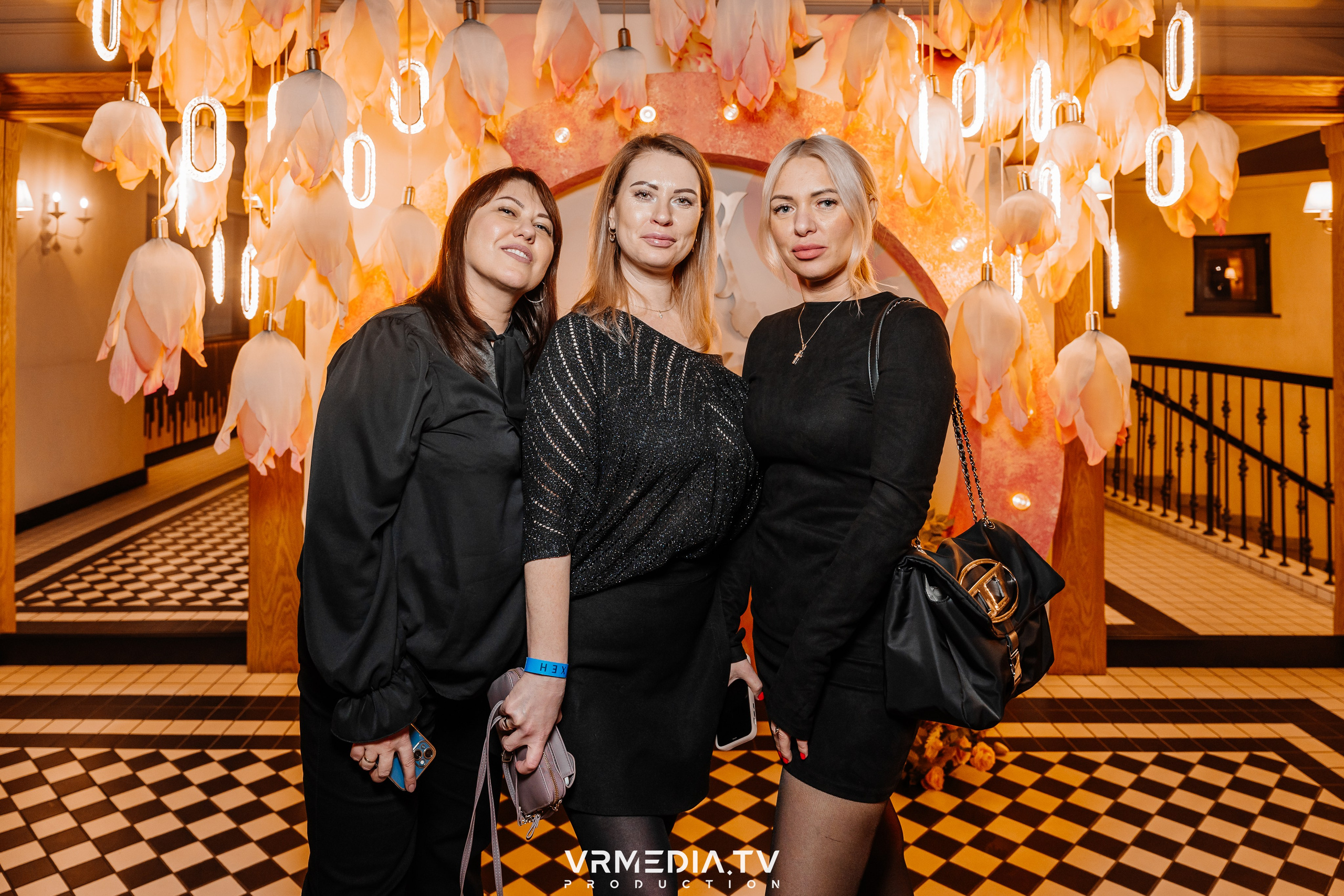 Международный женский день в ресторане «Мюнхен»