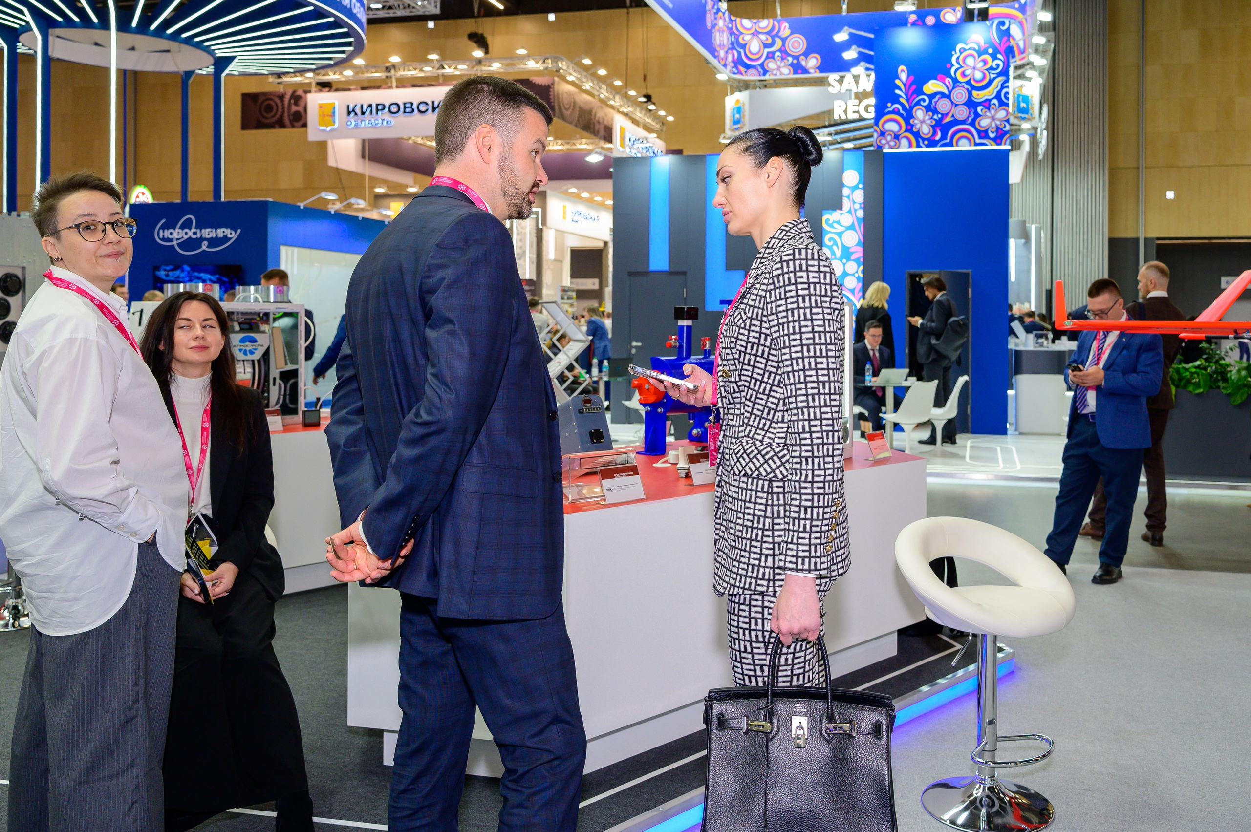 BigindustrialweekBelarus. Фотоуслуги, услуги фотографа, фотографирование важных событий