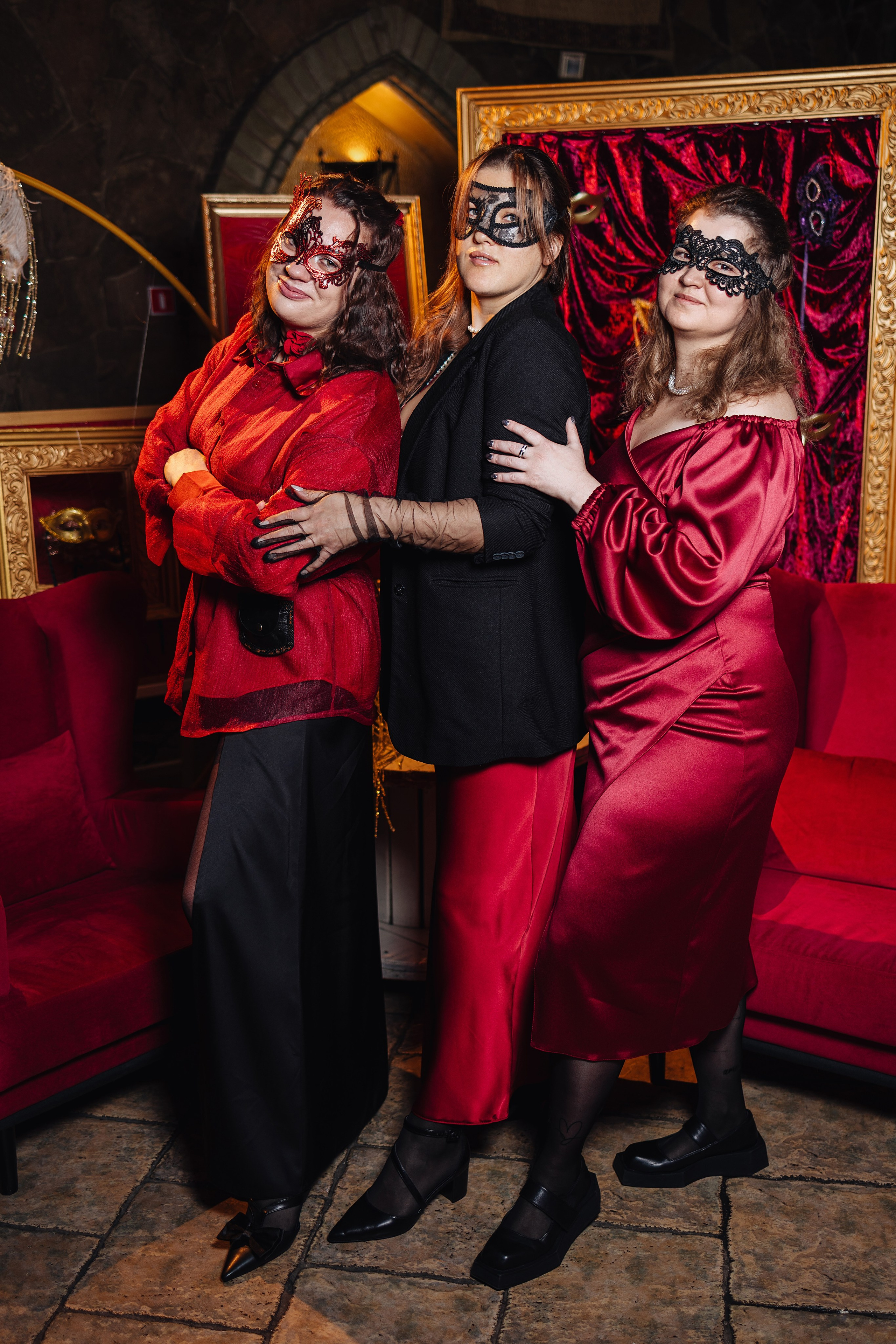 Новый год в «Айвенго» 2026. Александр Антонов. Профессиональный свадебный, репортажный фотограф в Москве, Подольске. Фото+Видео на любой праздник