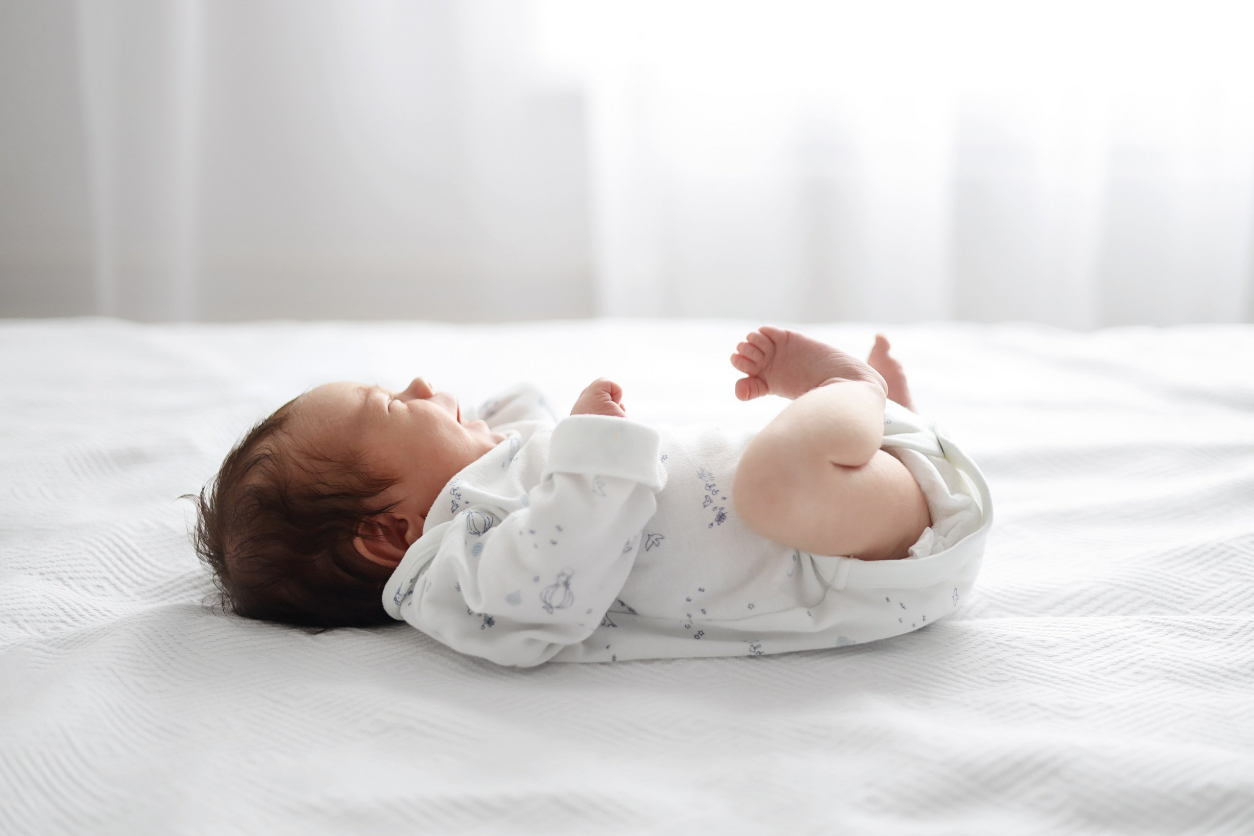 Фотосъемка новорожденного в Москве в натуральном стиле. Фотограф новорожденных Москва. Ньюборн фотограф Москва