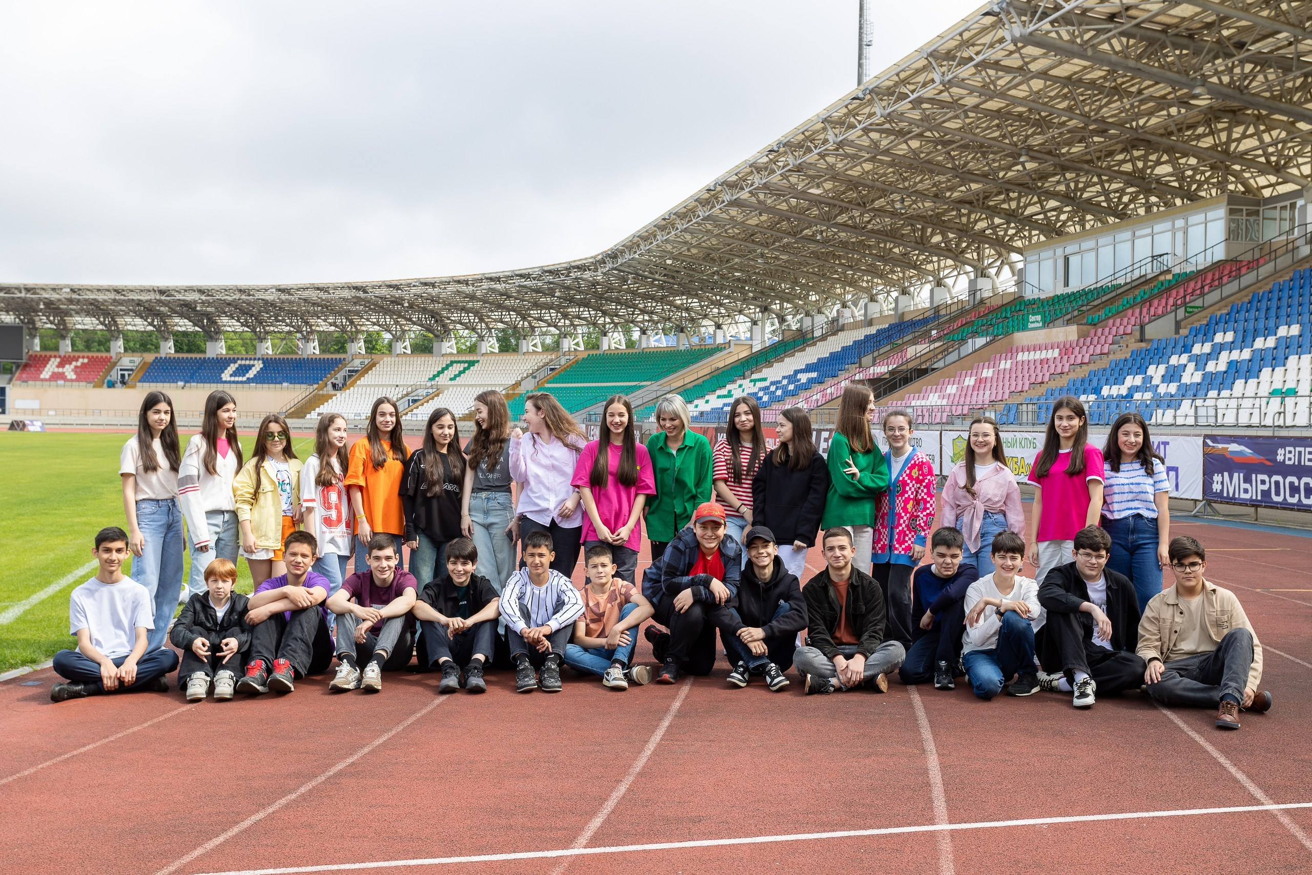 Фотосессия 7 класс Майкоп. Выпускные альбомы Майкоп, Краснодар Елена Золотарева