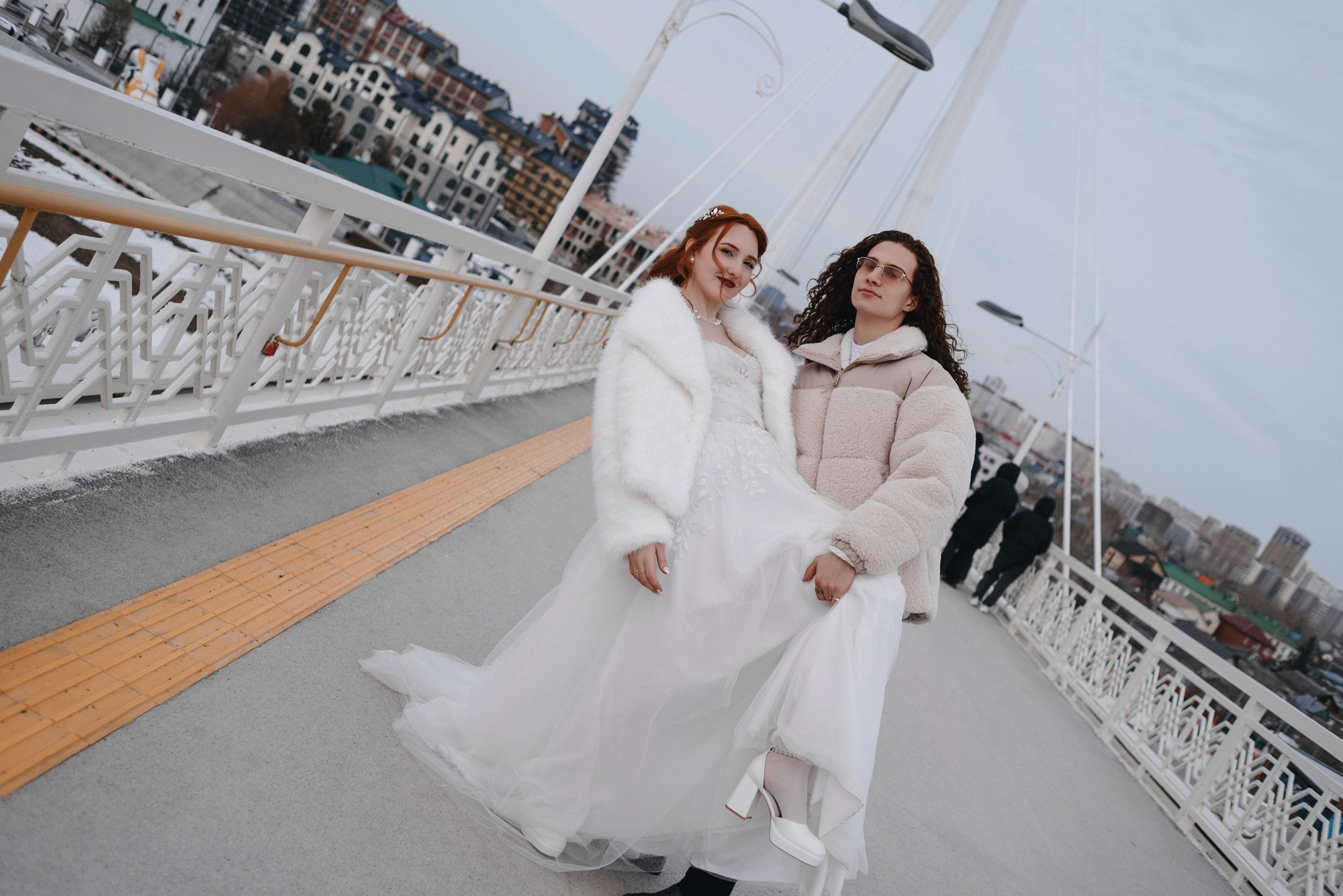 Свадебная фотосессия в Тюмени: ЗАГС, Мост Влюбленных и Монастырь | Фотограф Дарья Мустафина. Портретный фотограф Тюмень Дарья Мустафина