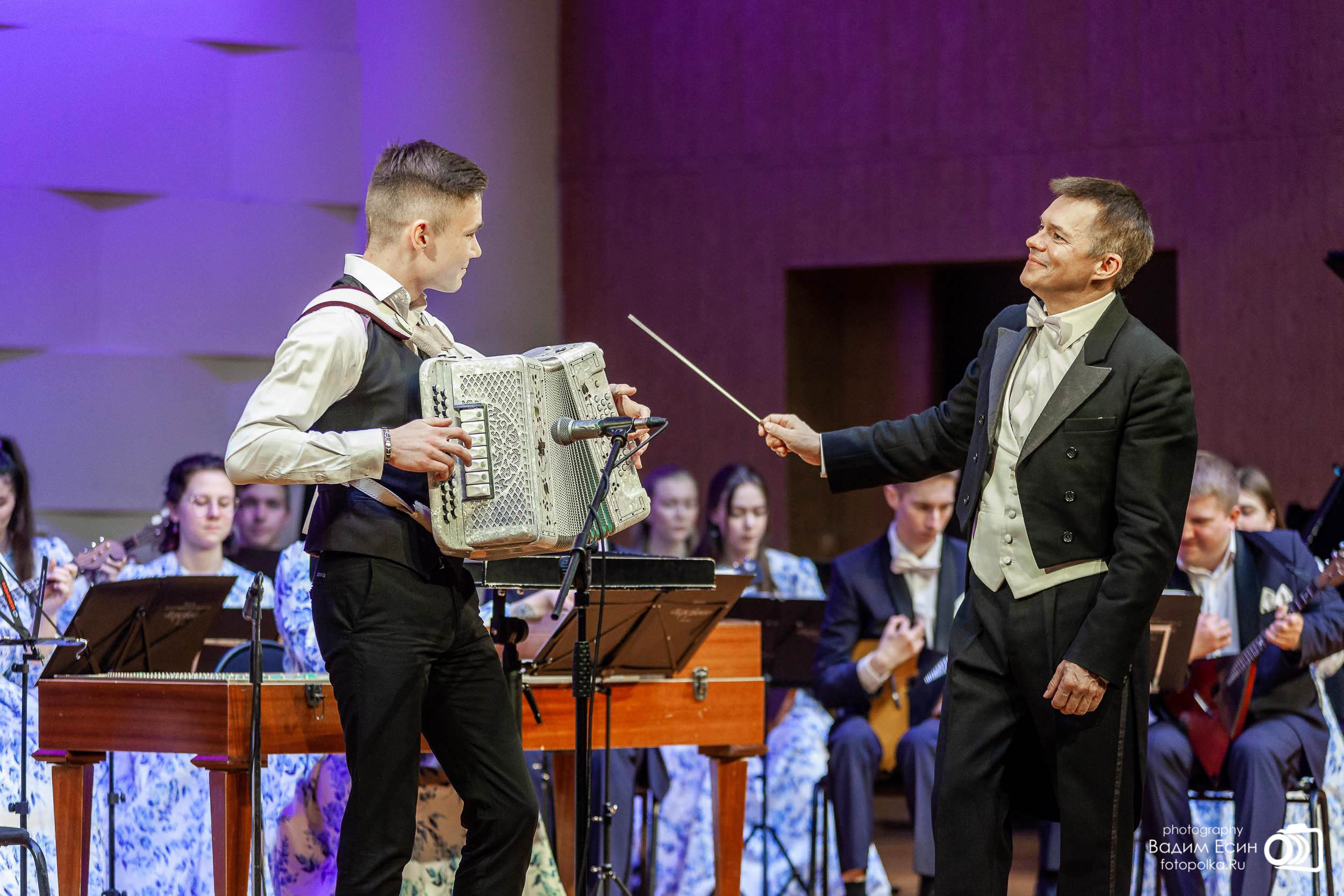 Евгений Андреев (гармонь) студент 4 курса вологодского колледж искусств