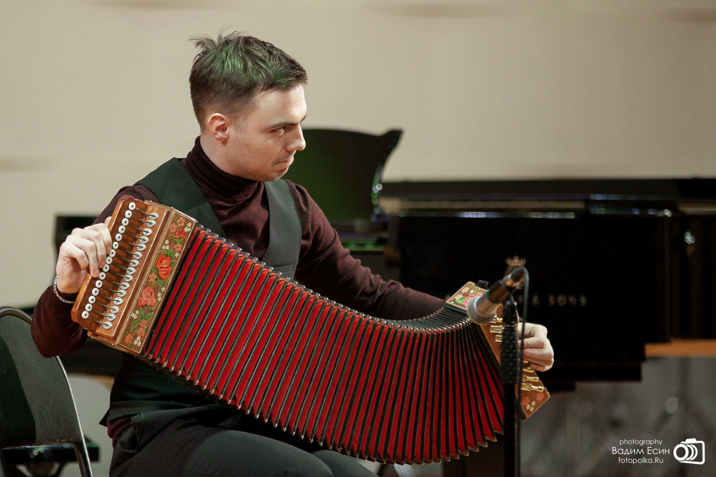 Всероссийский конкурс исполнителей на народных инструментах | закрытие