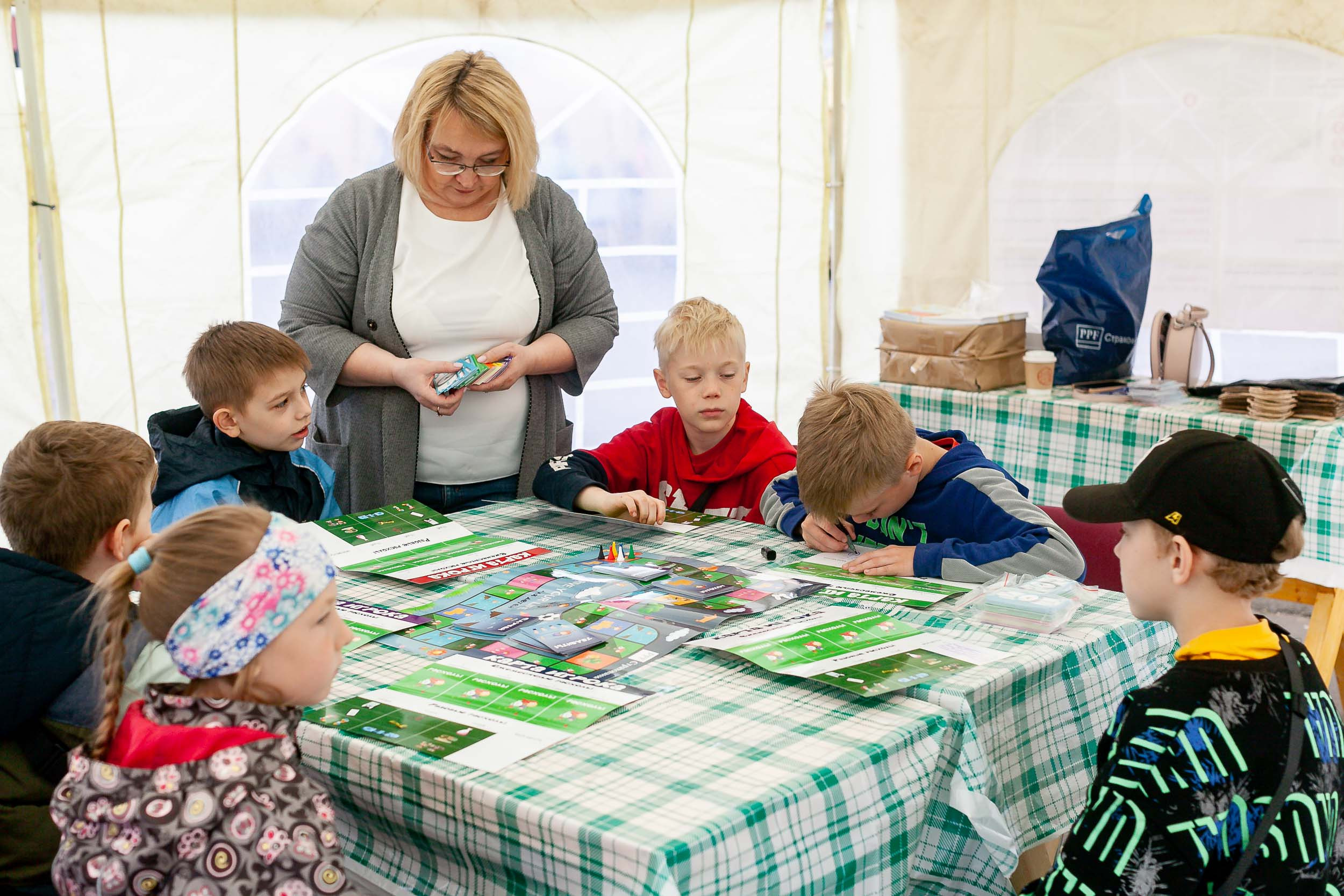 Первая детская финансовая ярмарка | городское мероприятие