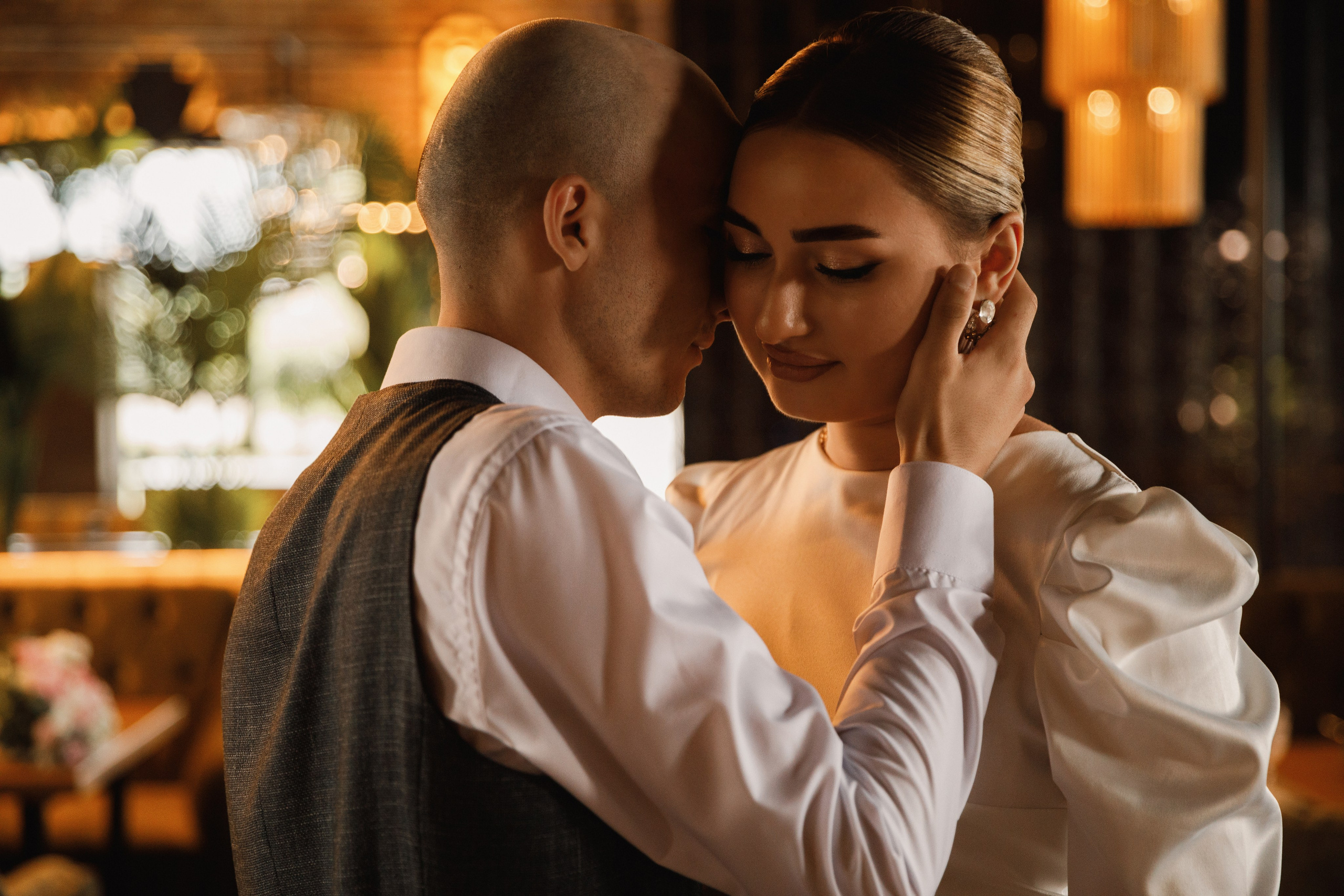 Свадебная фотосессия в ресторане Хохаг, расположенном во Владикавказе. Фотограф во Владикавказе Юрий Геворгизов